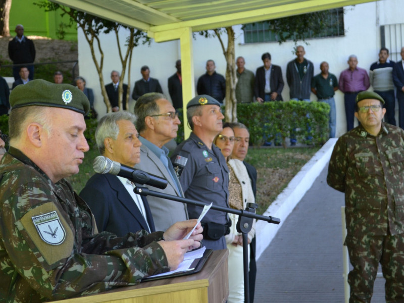 Dia do Veterano do Exército Brasileiro é comemorado em Sorocaba