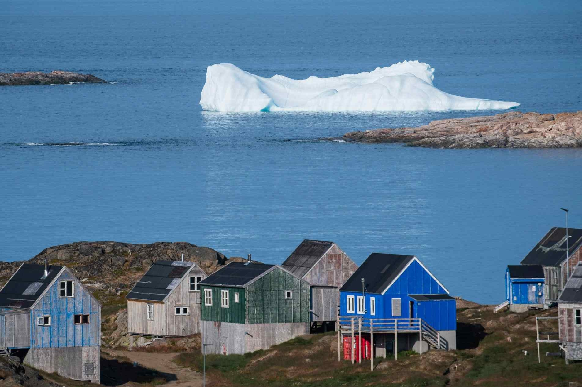 Desaparecimento do gelo do Ártico é um dos sinais de que planeta pode ter superado um ponto de inflexão para um aquecimento global irreversível 