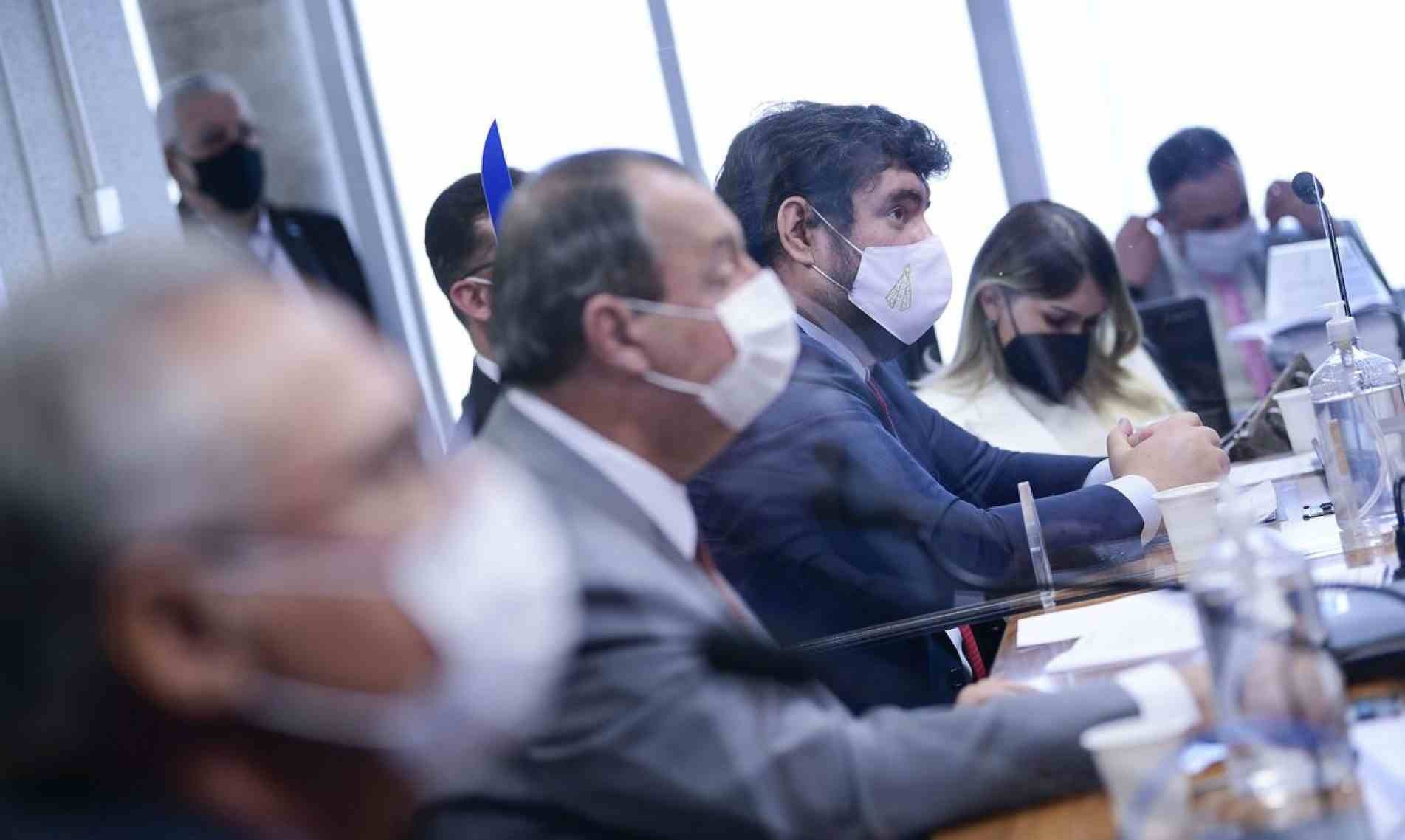 Advogado Marconny Faria prestou depoimento ontem à CPI.