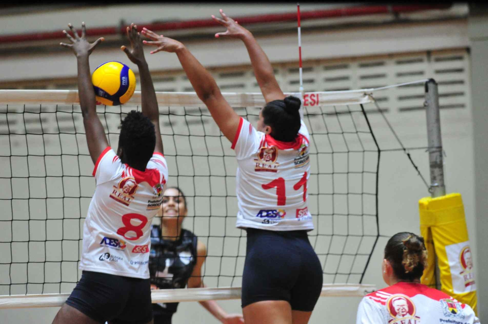 Renasce Voleibol joga contra o Sesi São Paulo em Sorocaba nesta
