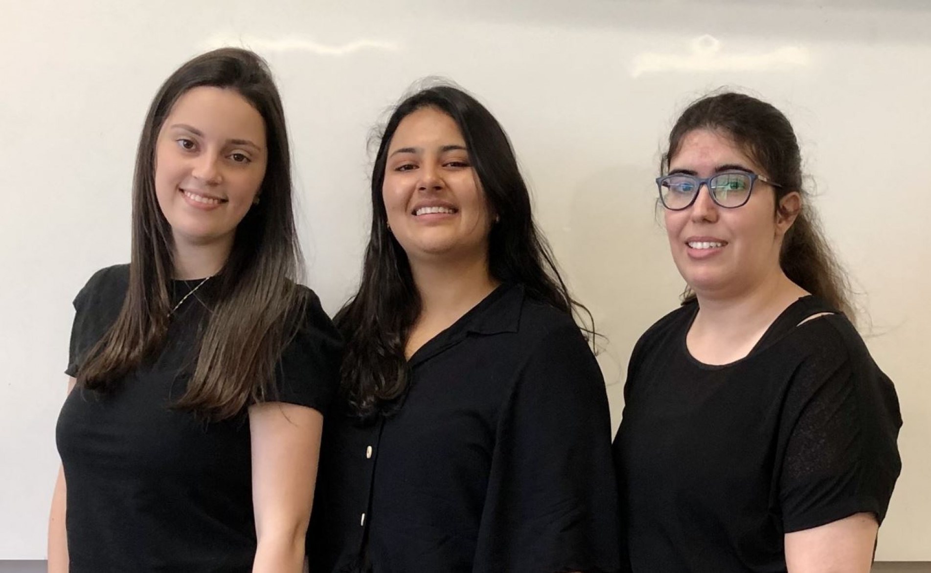 Ana Flávia, Andrezza e Mariana.