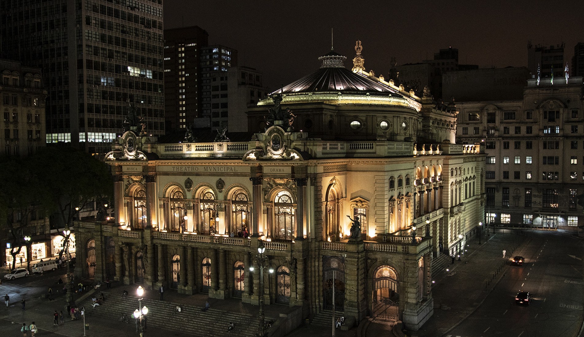 Theatro Municipal, que sediou o evento que teve início em 13 de fevereiro de 1922.