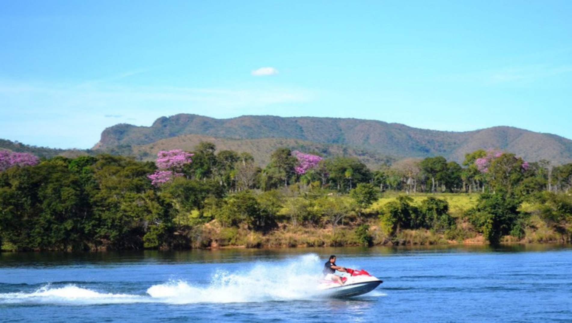 Imposto para impostação de jet skis, balões e dirigíveis está zerado 