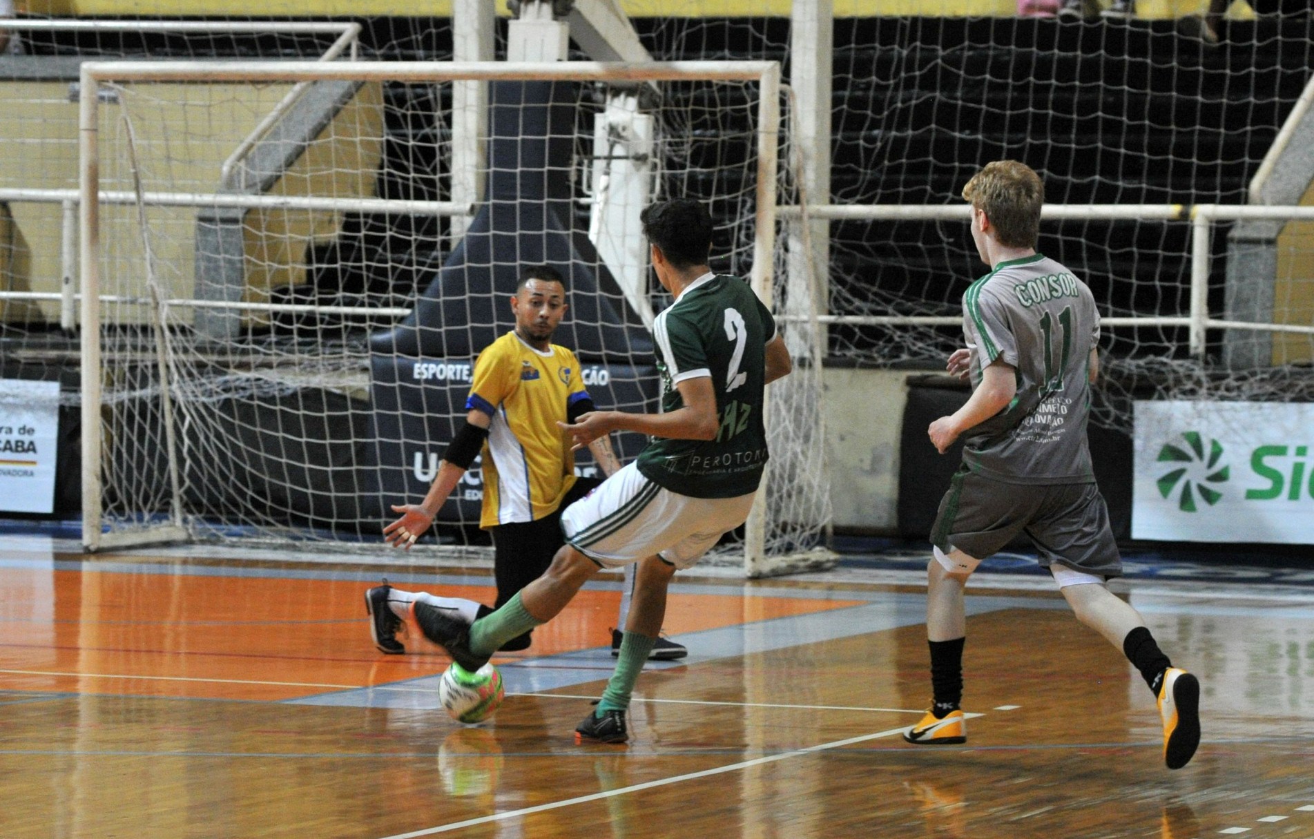 Champs Futsal venceu o Dobeco Team por 3 a 2 