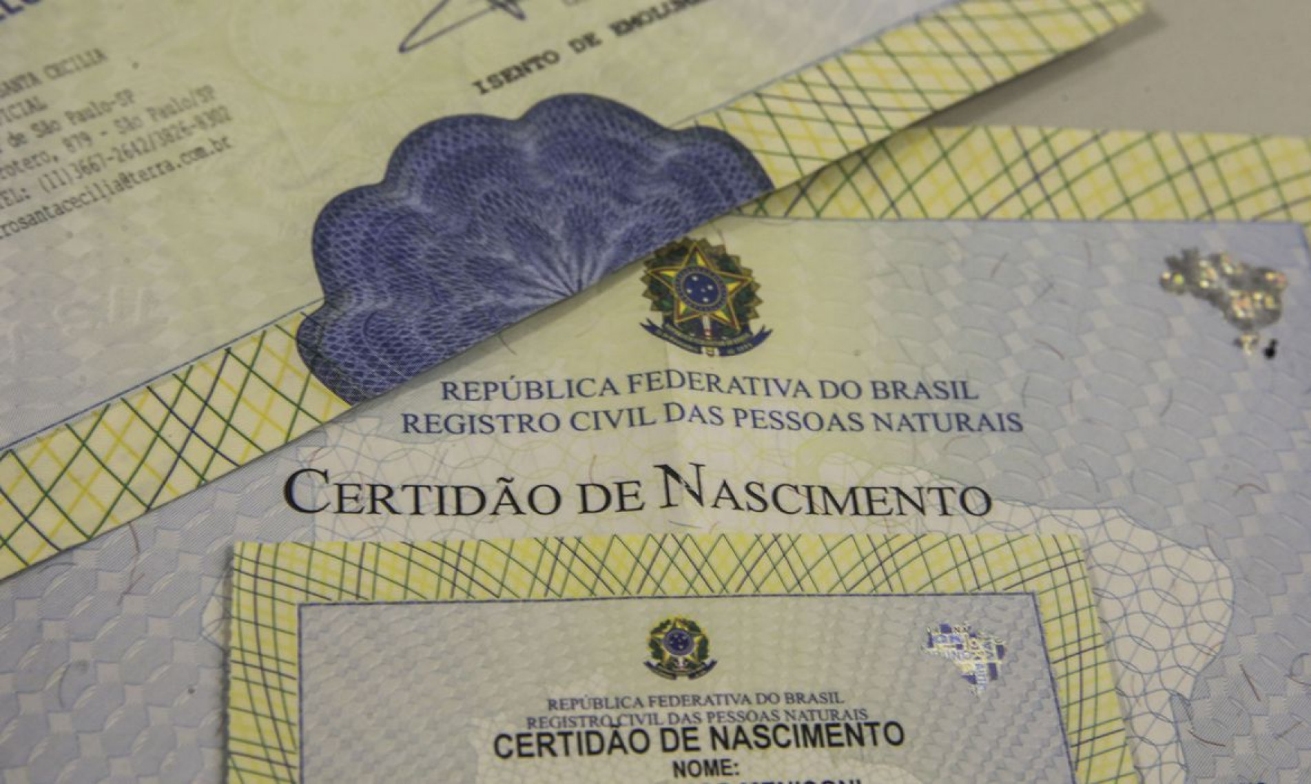  Certid..o de Nascimento
    