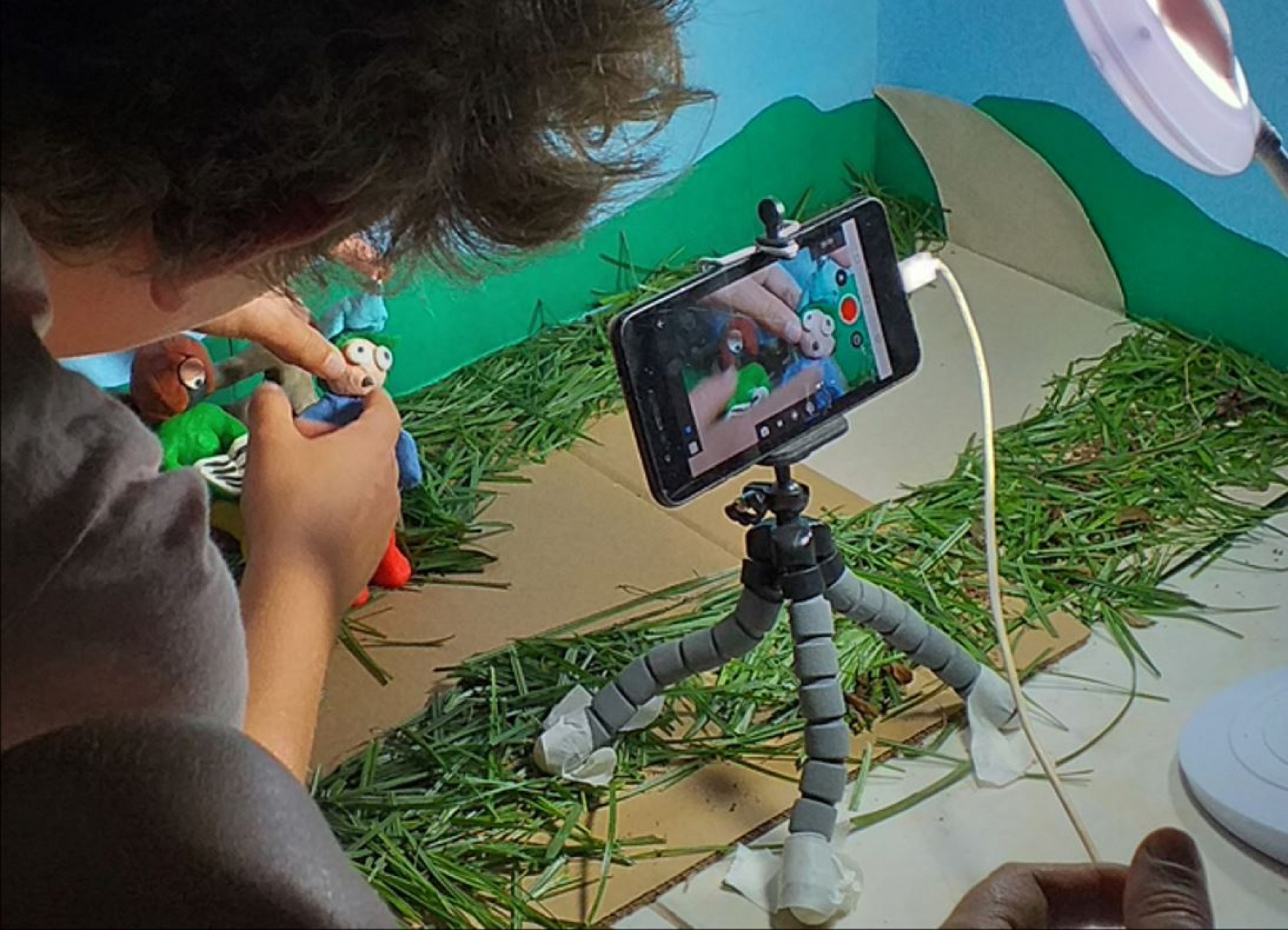 Stop motion com massinha é uma das opções de curso.