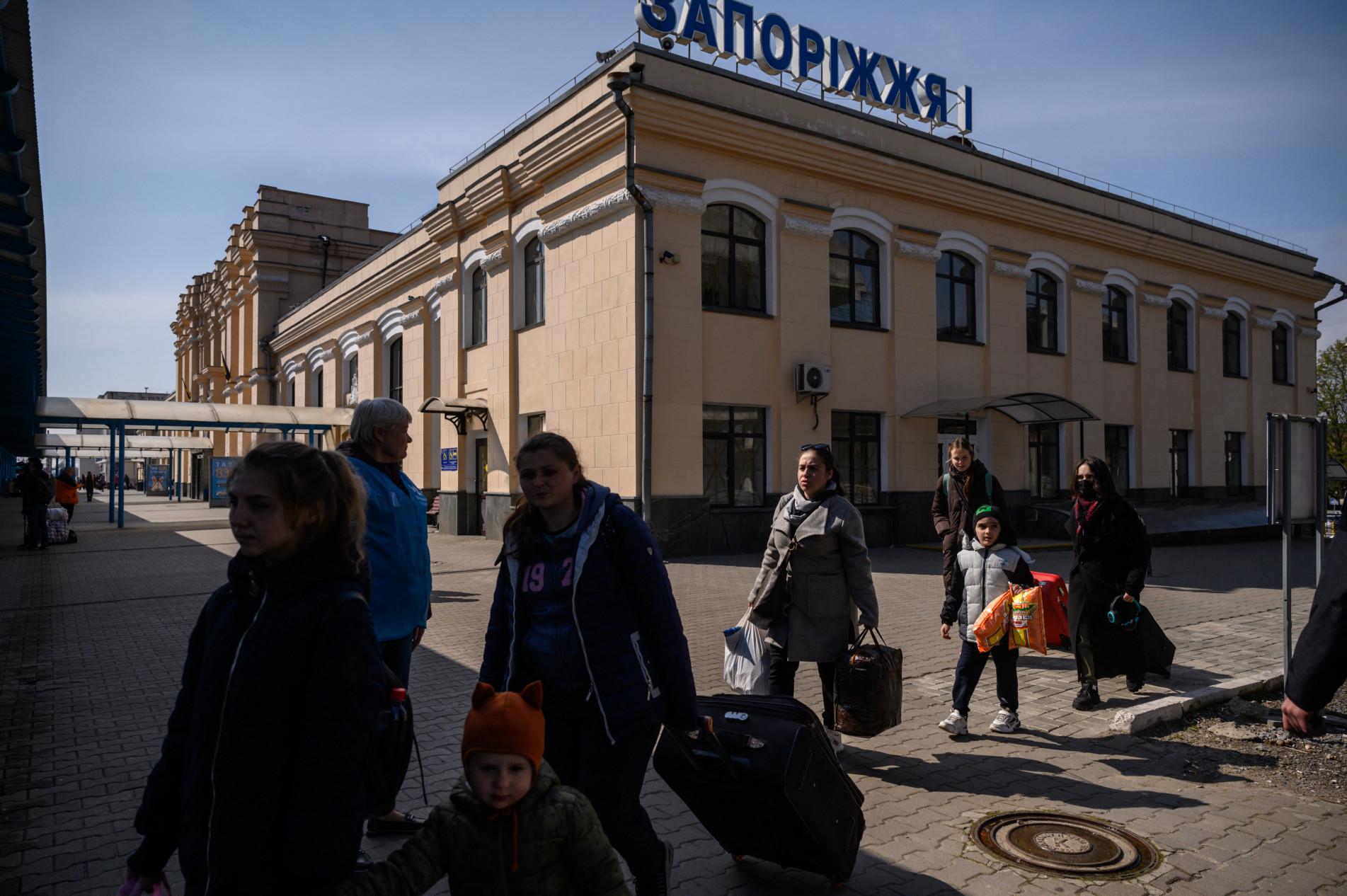 No fim de semana, cerca de 100 pessoas foram retiradas de Mariupol 