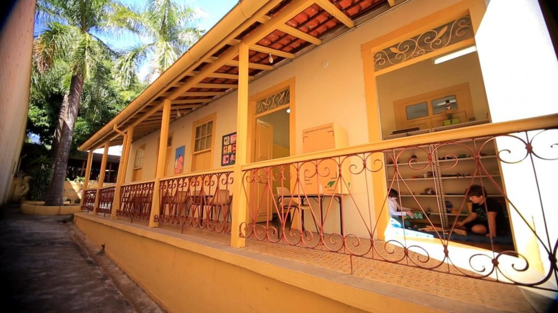 Biblioteca Infantil Municipal "Renato Sêneca de Sá Fleury"