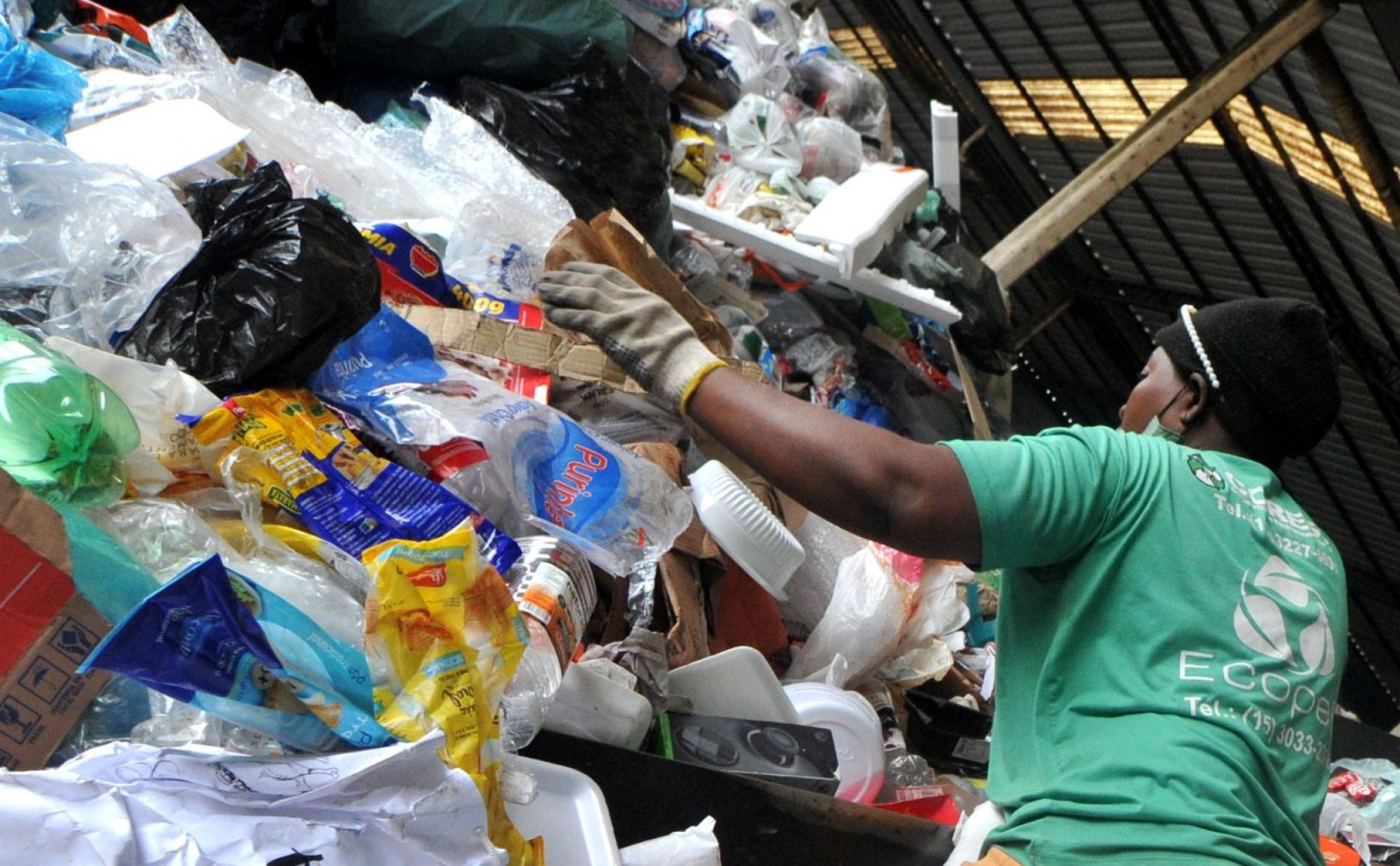 Coreso coleta cerca de 120 toneladas de lixo reciclável todo mês.