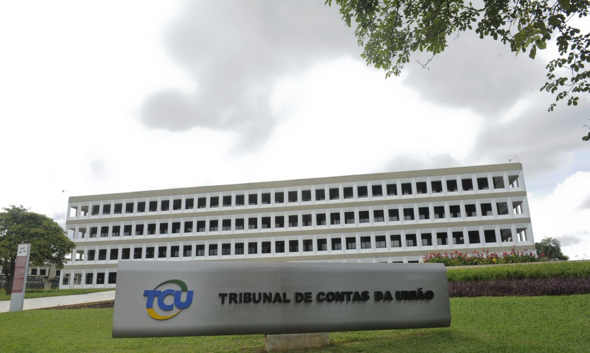 TCU Analisa Contas Do Governo Federal De 2021