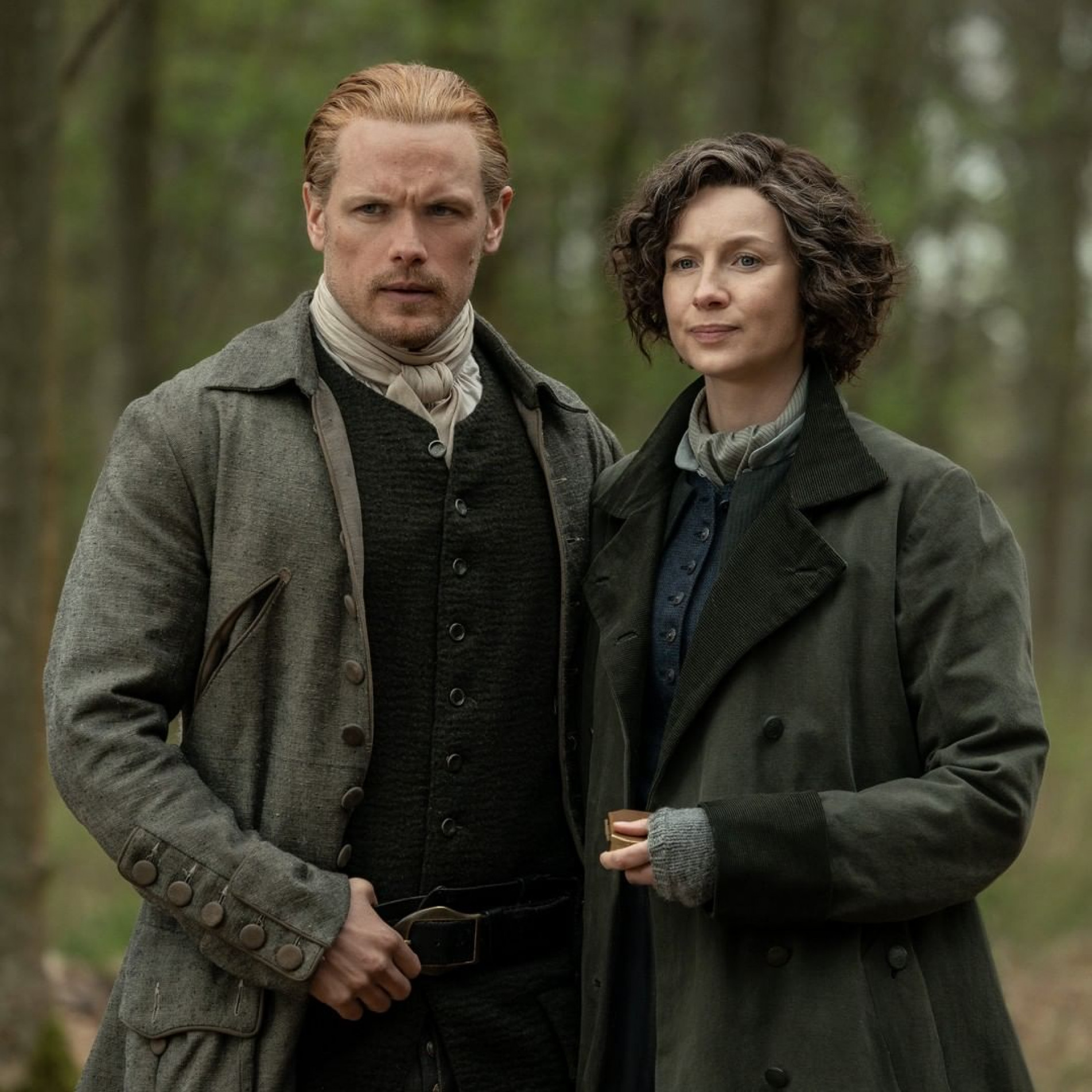 Sam Heughan e Caitriona Balfe em 