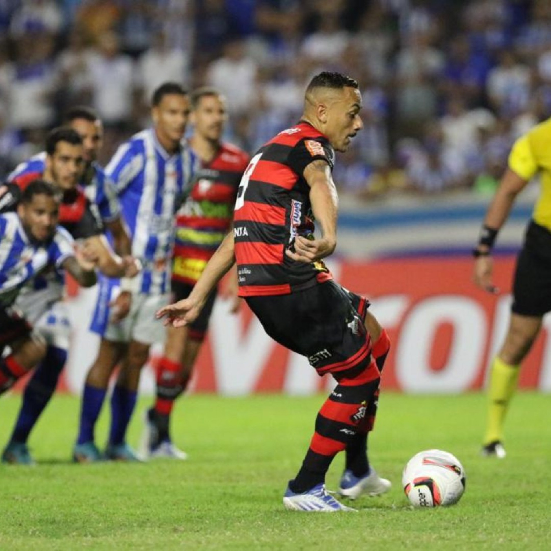 Rafael Elias marcou dois dos três gols que garantiram a vitória do Ituano