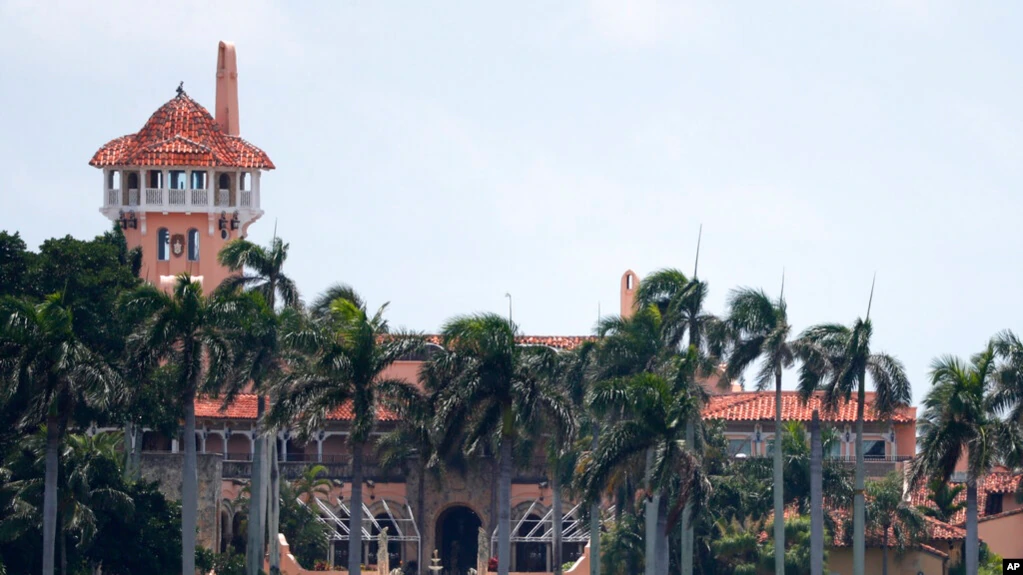 Mar-a-Lago, em Palm Beach, Florida em foto de Julho de 2019. O ex-Presidente Donald Trump diz que o FBI está a realizar uma busca na propriedade.