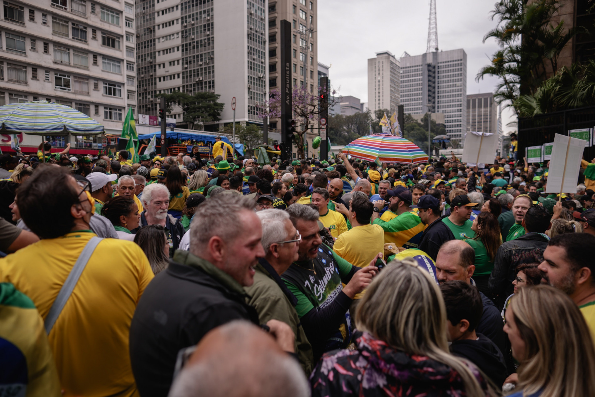 Desfile abre comemoração do Bicentenário da Independência em São Paulo