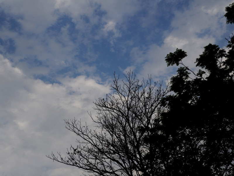 Garoa ameniza tempo seco depois de 54 dias sem chuva - 11/09/12 - SOROCABA  E REGIÃO - Jornal Cruzeiro do Sul