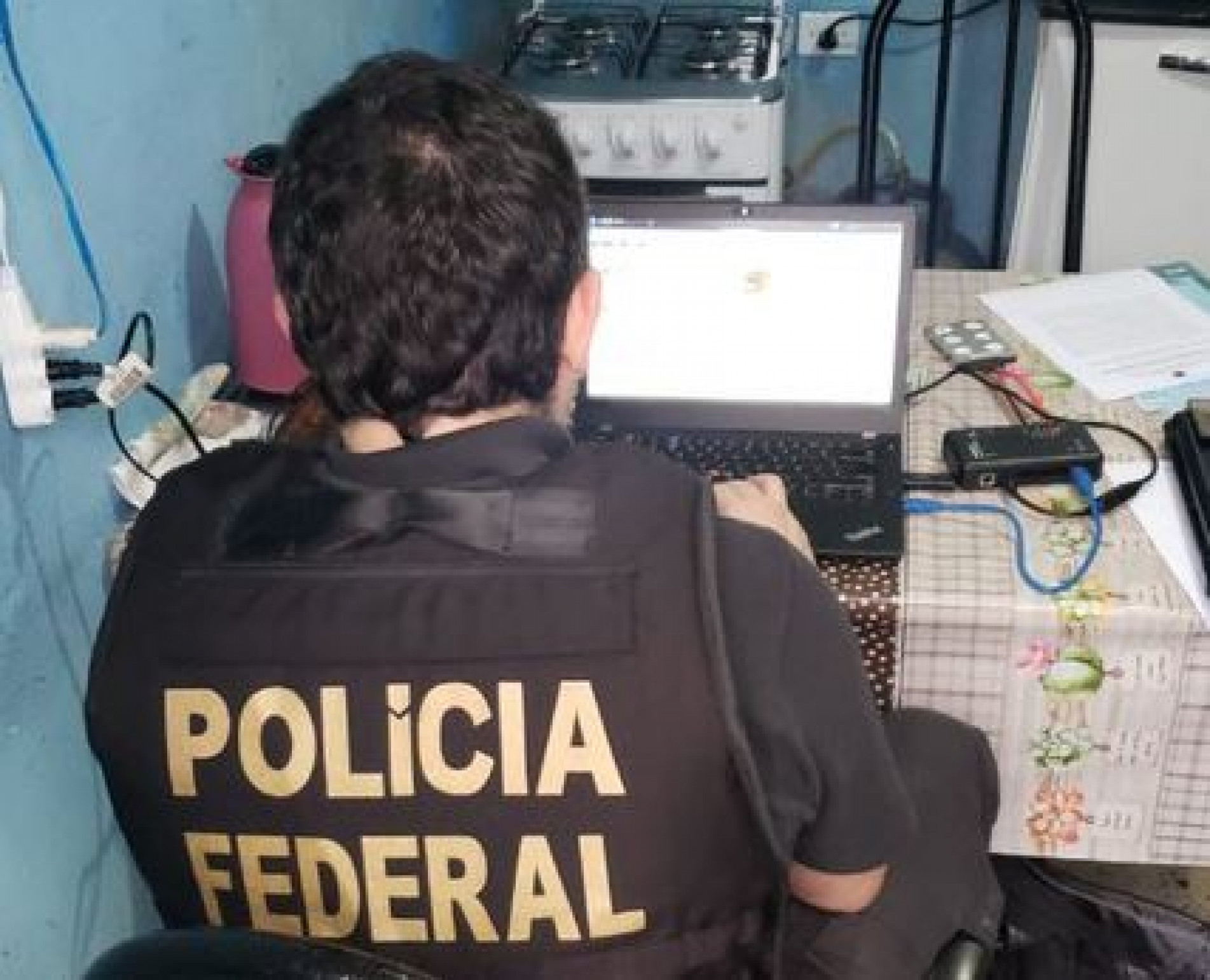 Polícia Federal Prende Homem Por Posse De Pornografia Infantil 7205