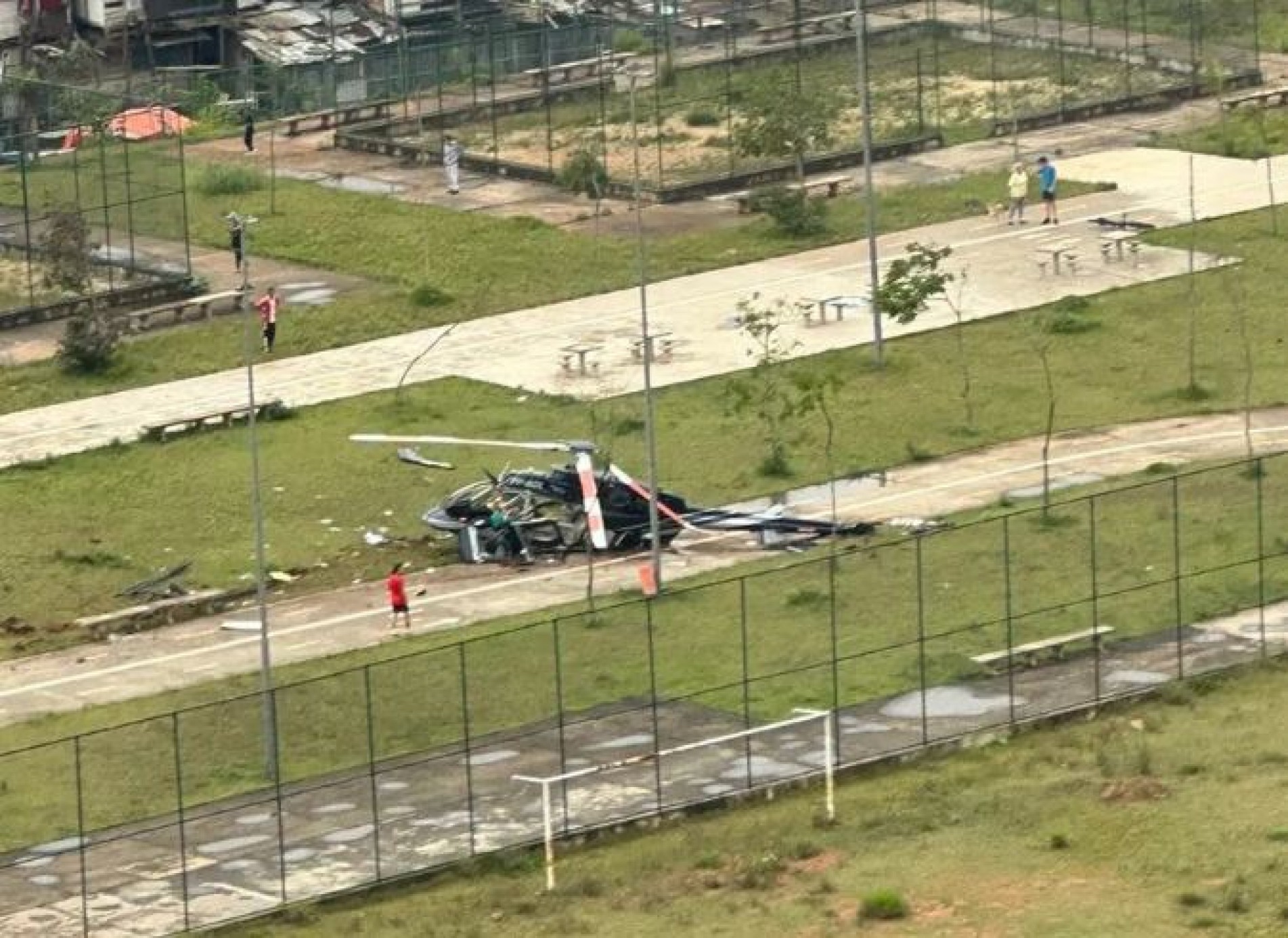 O helicóptero caiu no Parque do Chuvisco, região da Água Espraiada, Zona Sul de São Paulo