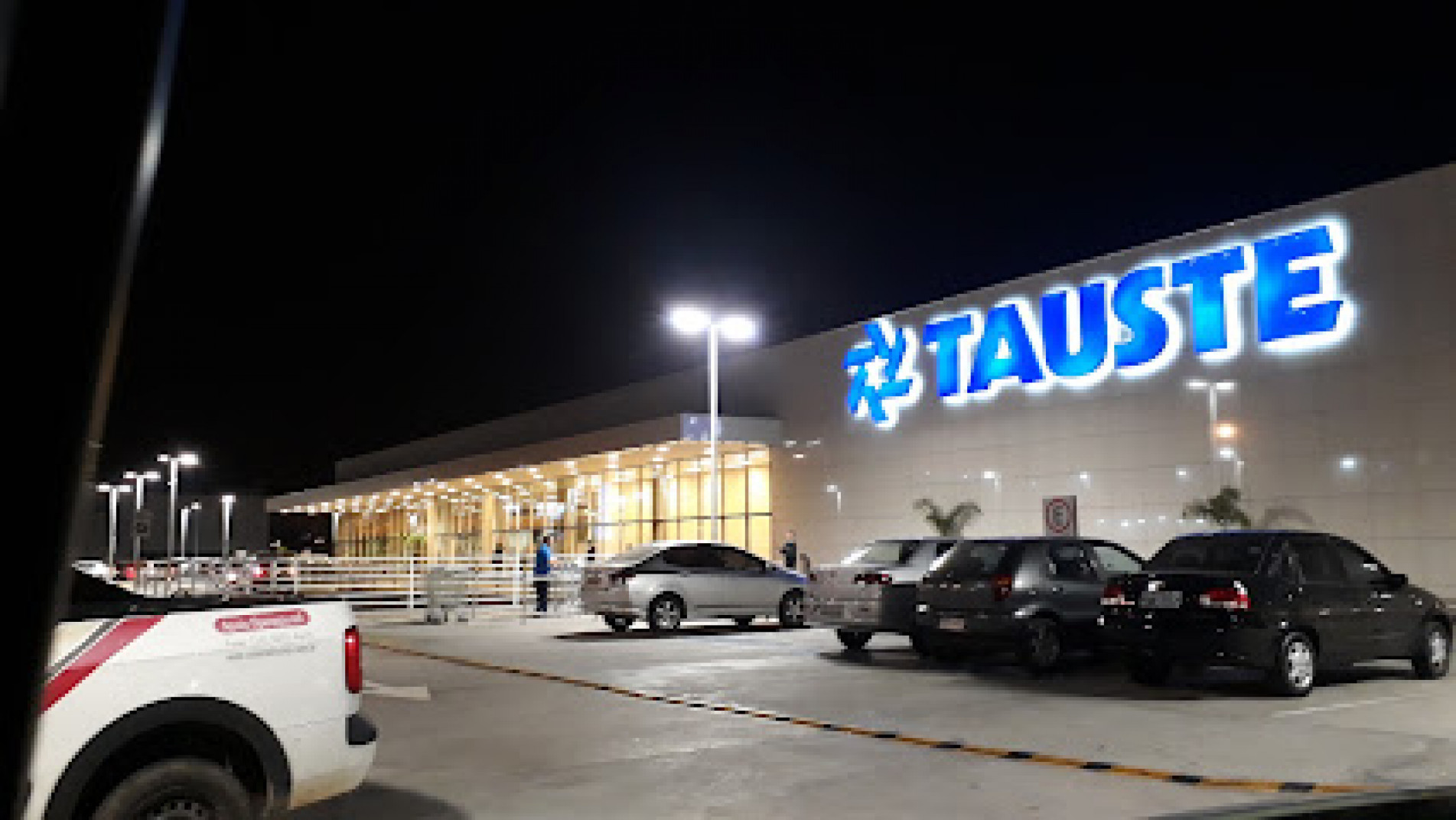 Tauste Avenida Itavuvu