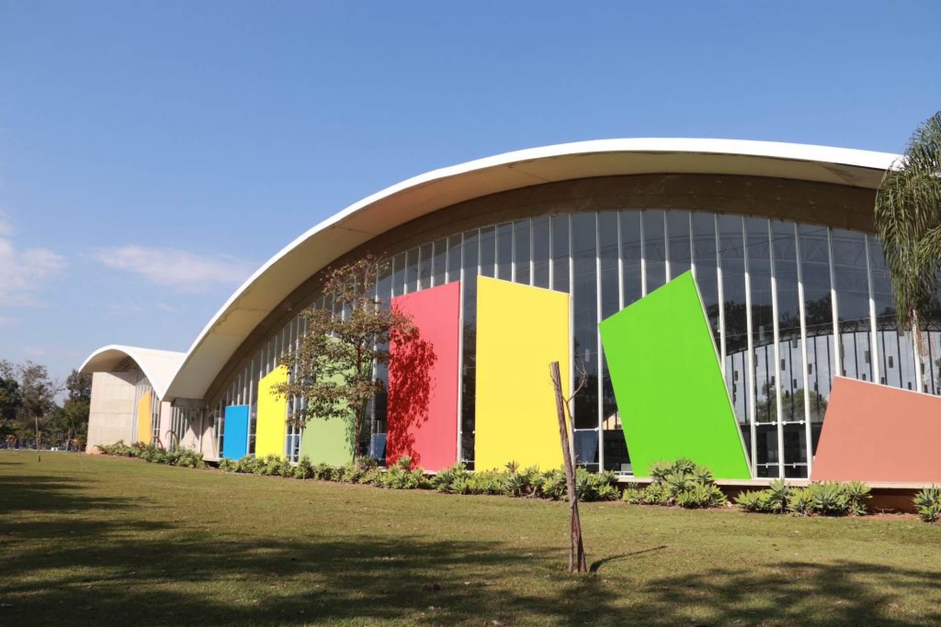 Prédio onde funciona a Biblioteca Municipal 