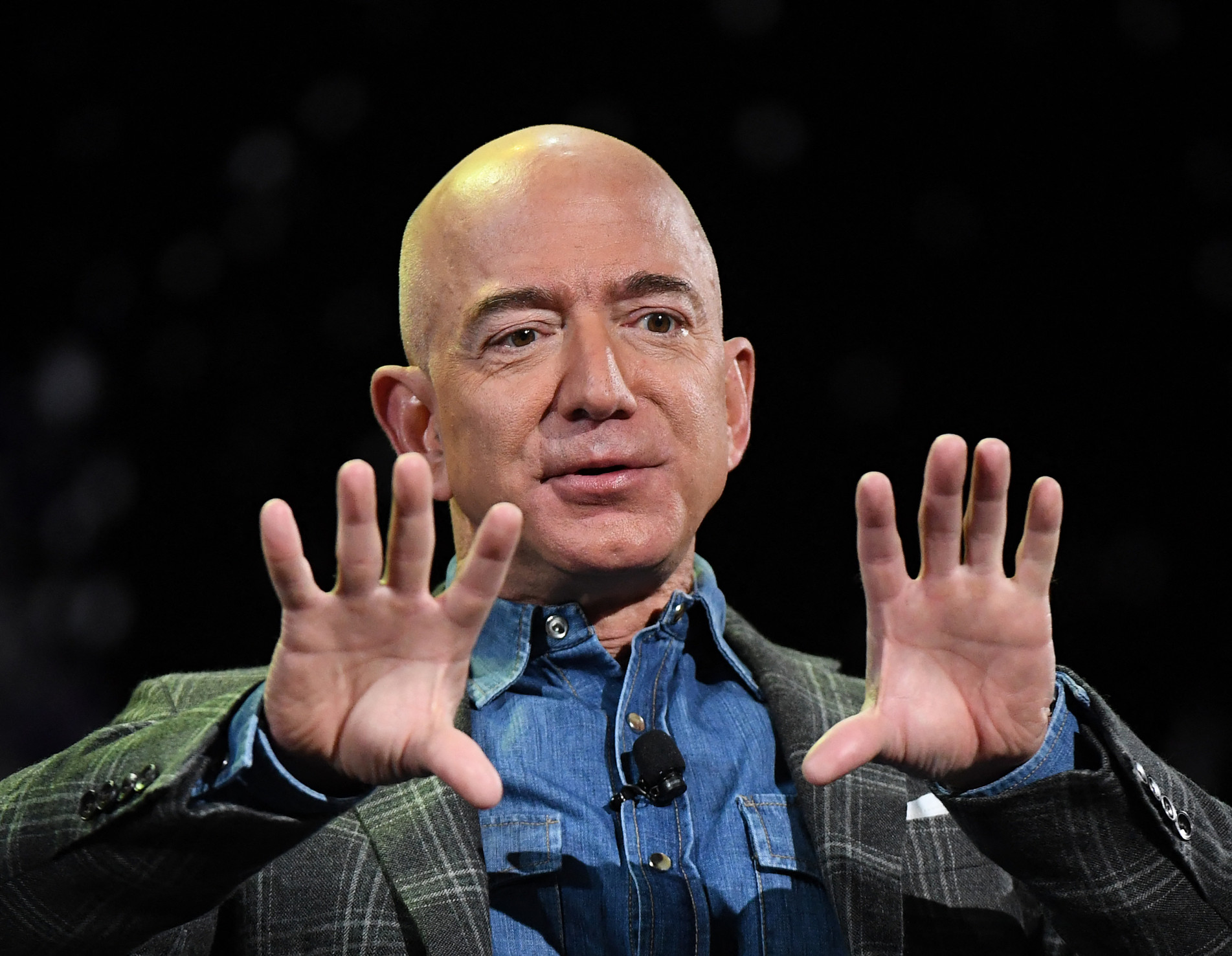 Jeff Bezos: Dono da  é a primeira pessoa com fortuna