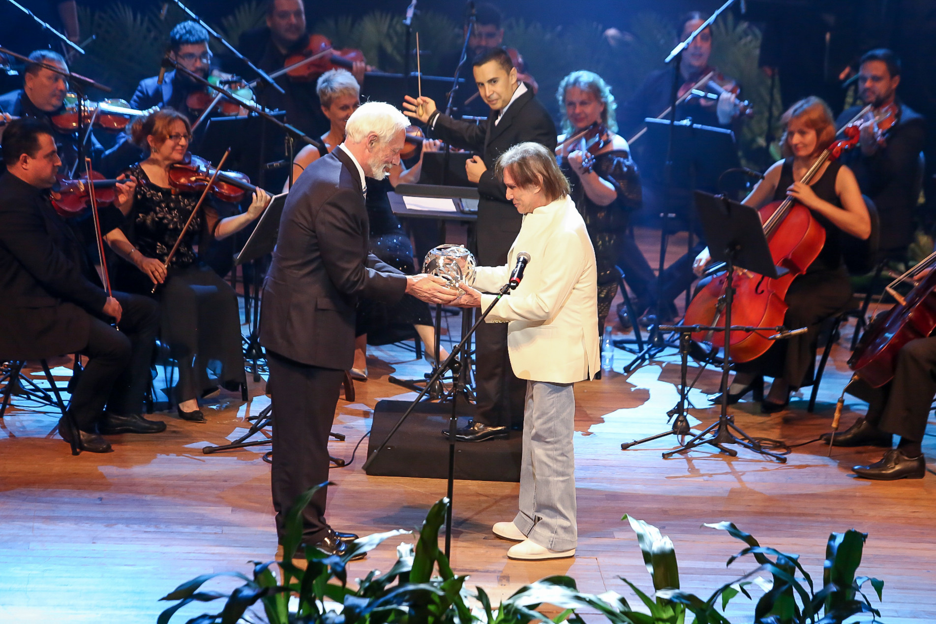 Roberto Carlos foi homenageado em Manaus