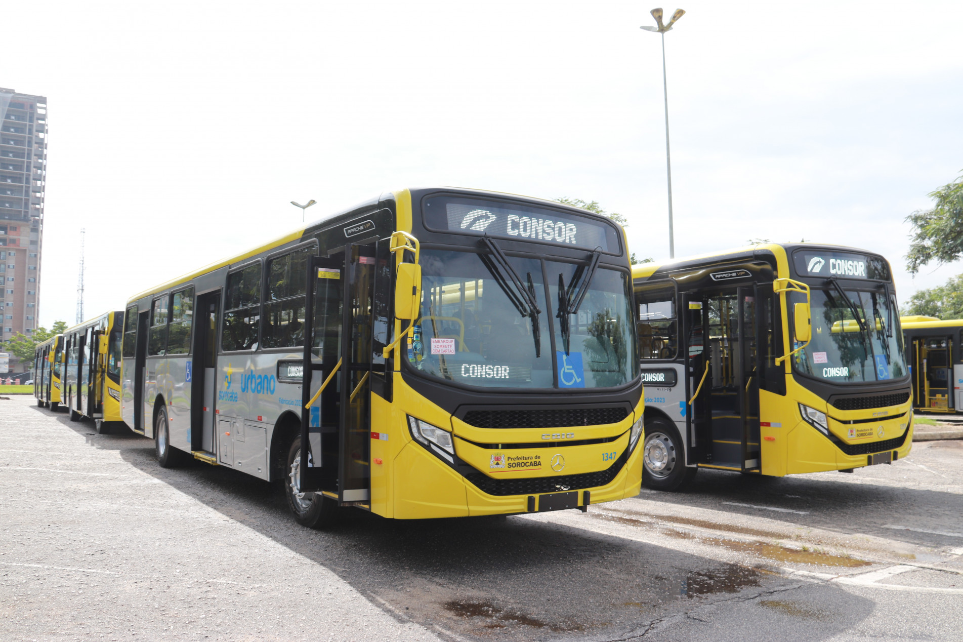 Frota do transporte público de Sorocaba recebeu mais 33 ônibus zero quilômetro