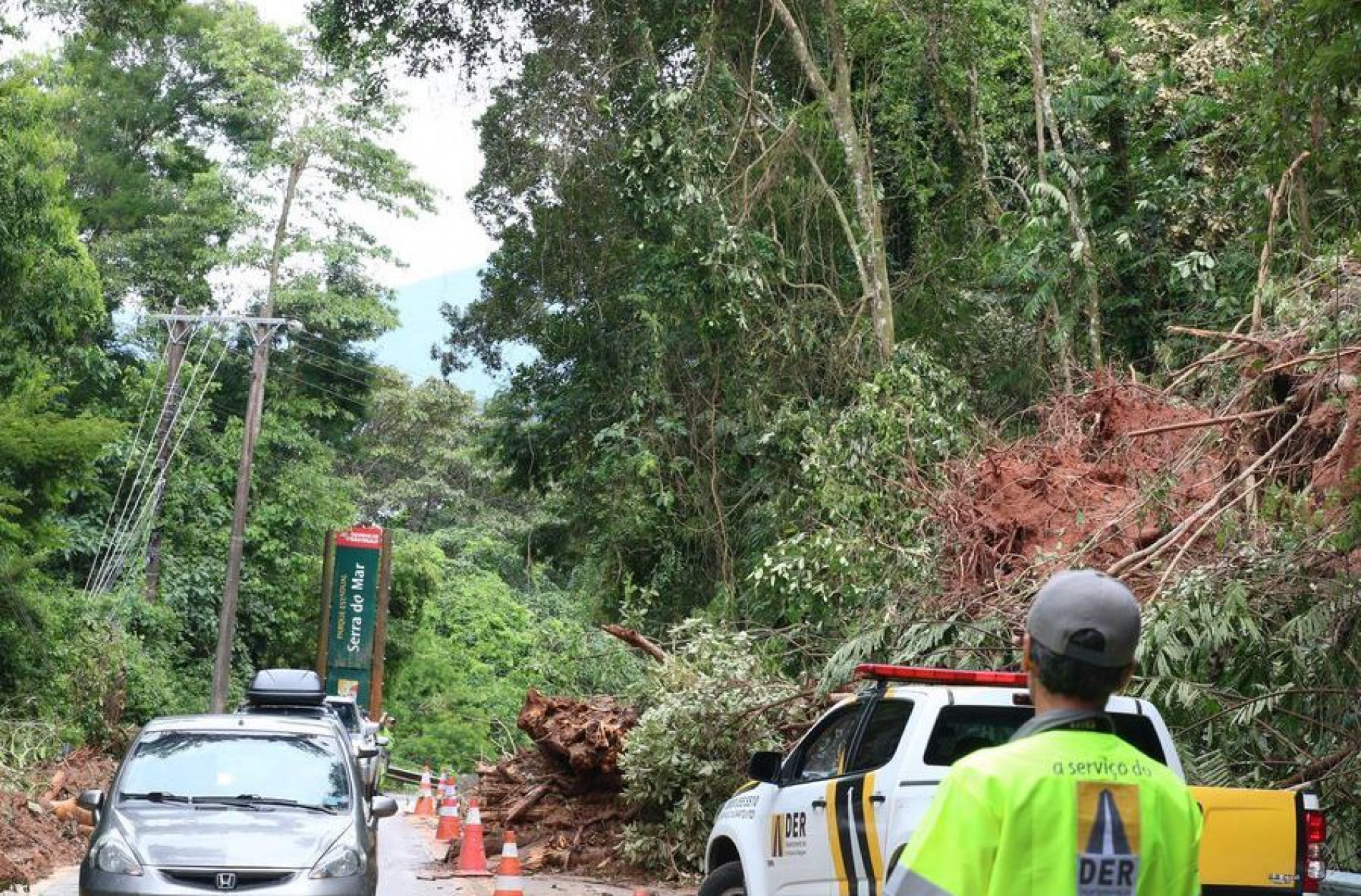 Rodovia Rio-Santos ainda tem 14 pontos com interdições