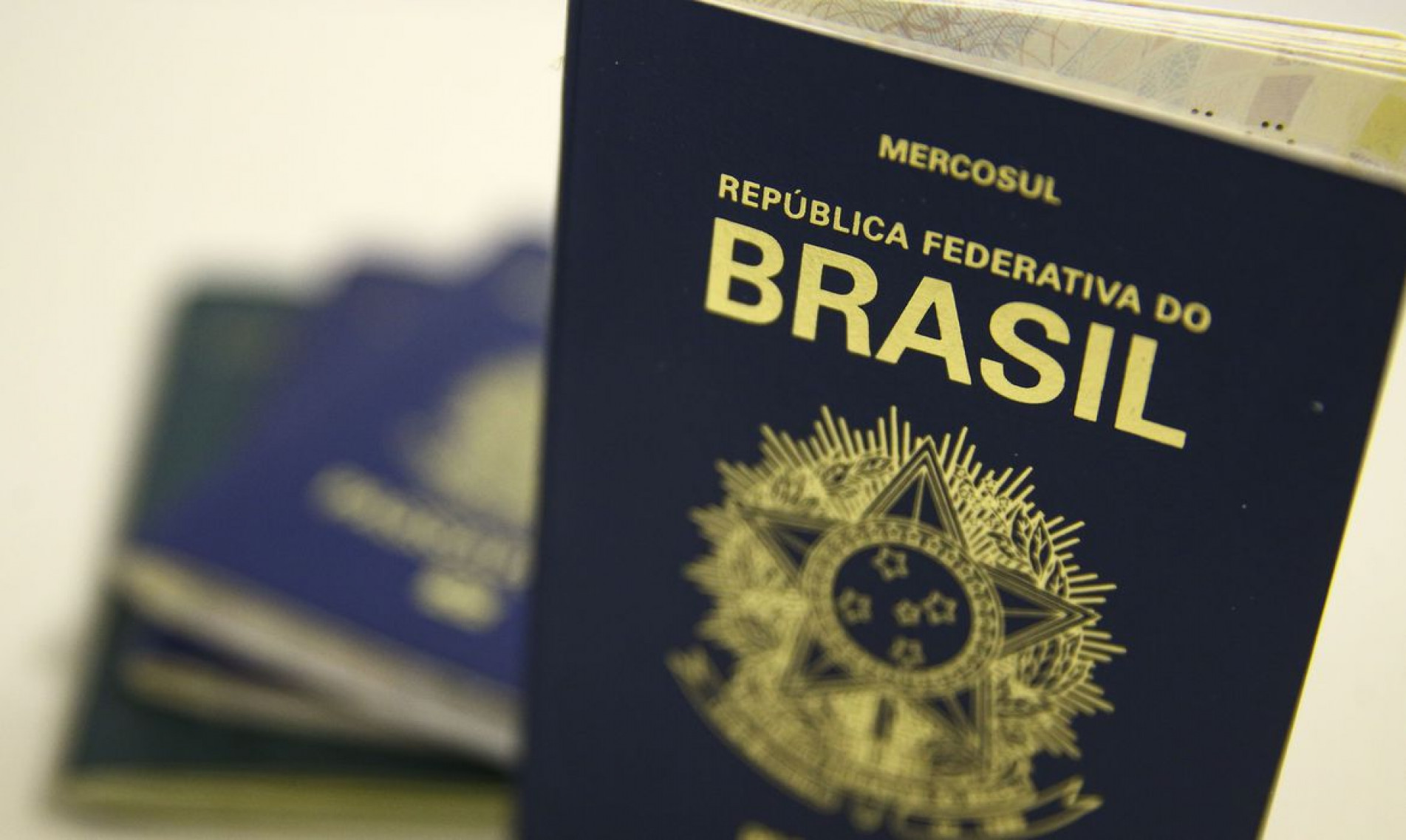 Passaporte brasileiro.