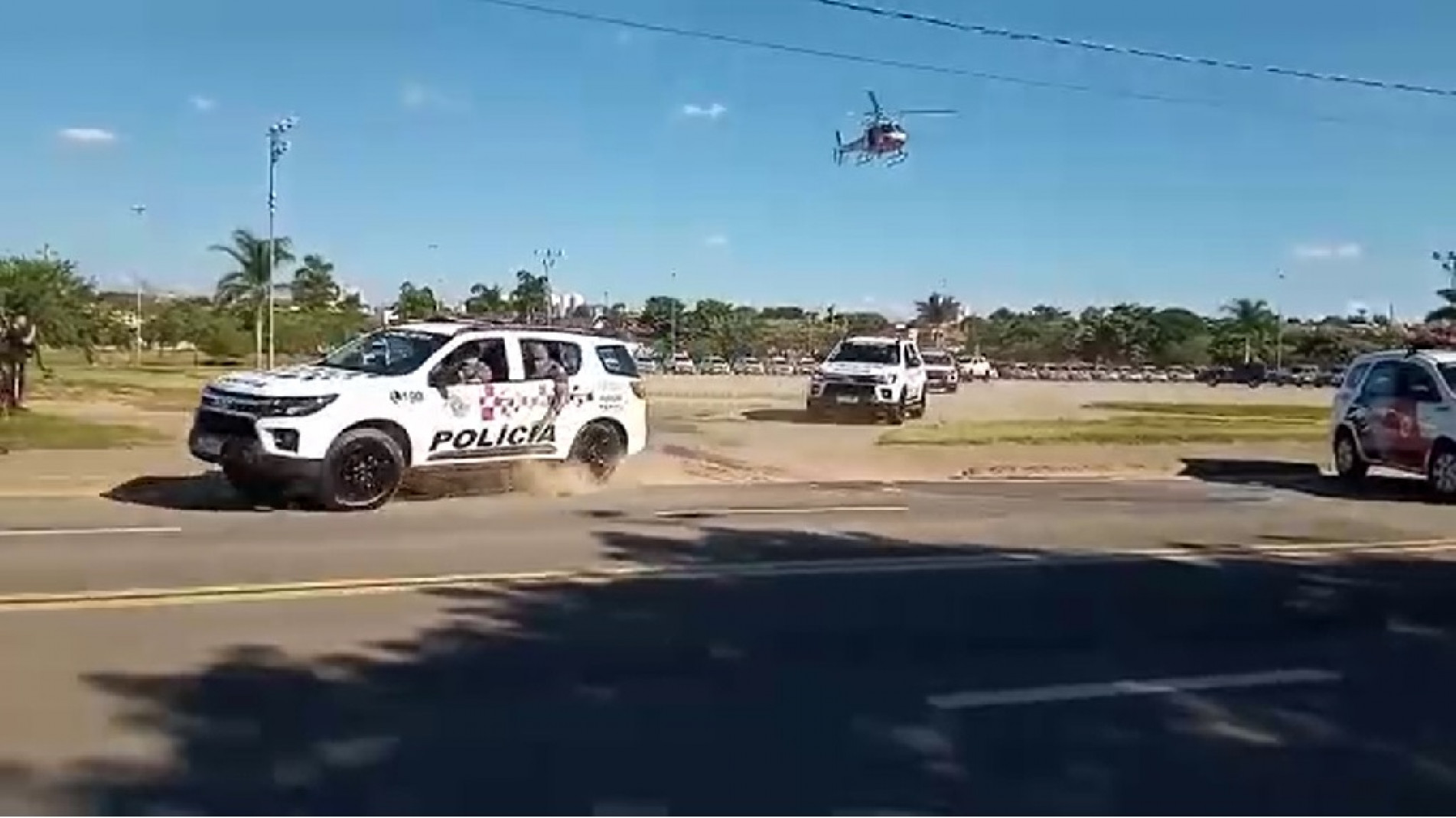 Policiais concentraram-se no Parque das Águas para início da operação