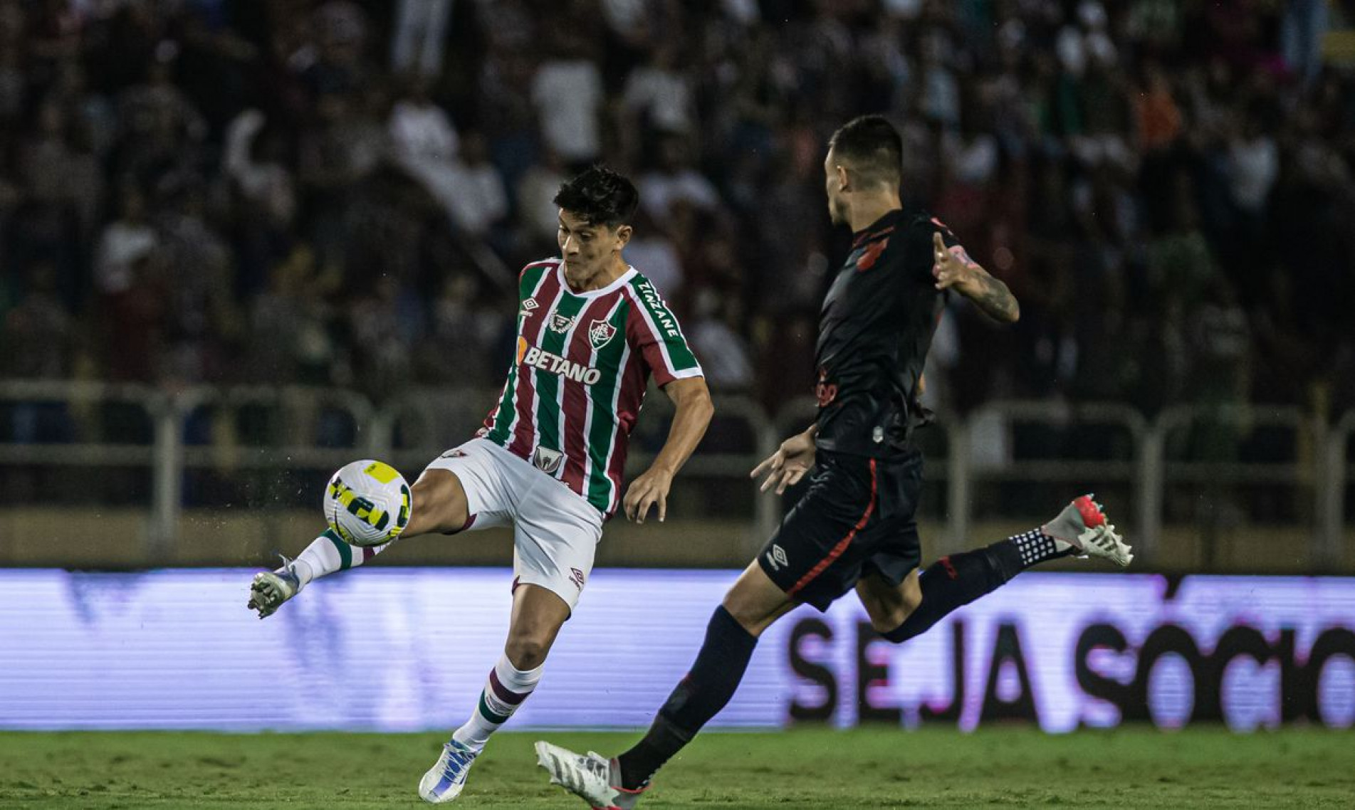 Volta Redonda, RJ - Brasil - 14/05/2022 - Raulino de Oliveira -
Campeonato Brasileiro. 6a.Rodada. Jogo Fluminense x Athletico-PR.
FOTO DE MARCELO GONÇALVES / FLUMINENSE FC
IMPORTANTE: Imagem destinada a uso institucional e divulga?, seu uso comercial est?etado incondicionalmente por seu autor e o Fluminense Football Club.
IMPORTANT: Image intended for institutional use and distribution. Commercial use is prohibited unconditionally by its author and Fluminense Football Club.
IMPORTANTE: Im?n para uso solamente institucional y distribuici? El uso comercial es prohibido por su autor y por el Fluminense Football Club