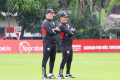 Dorival e o preparador Celso Rezende: preocupados - DIVULGAÇÃO / SAOPAULOFC.NET