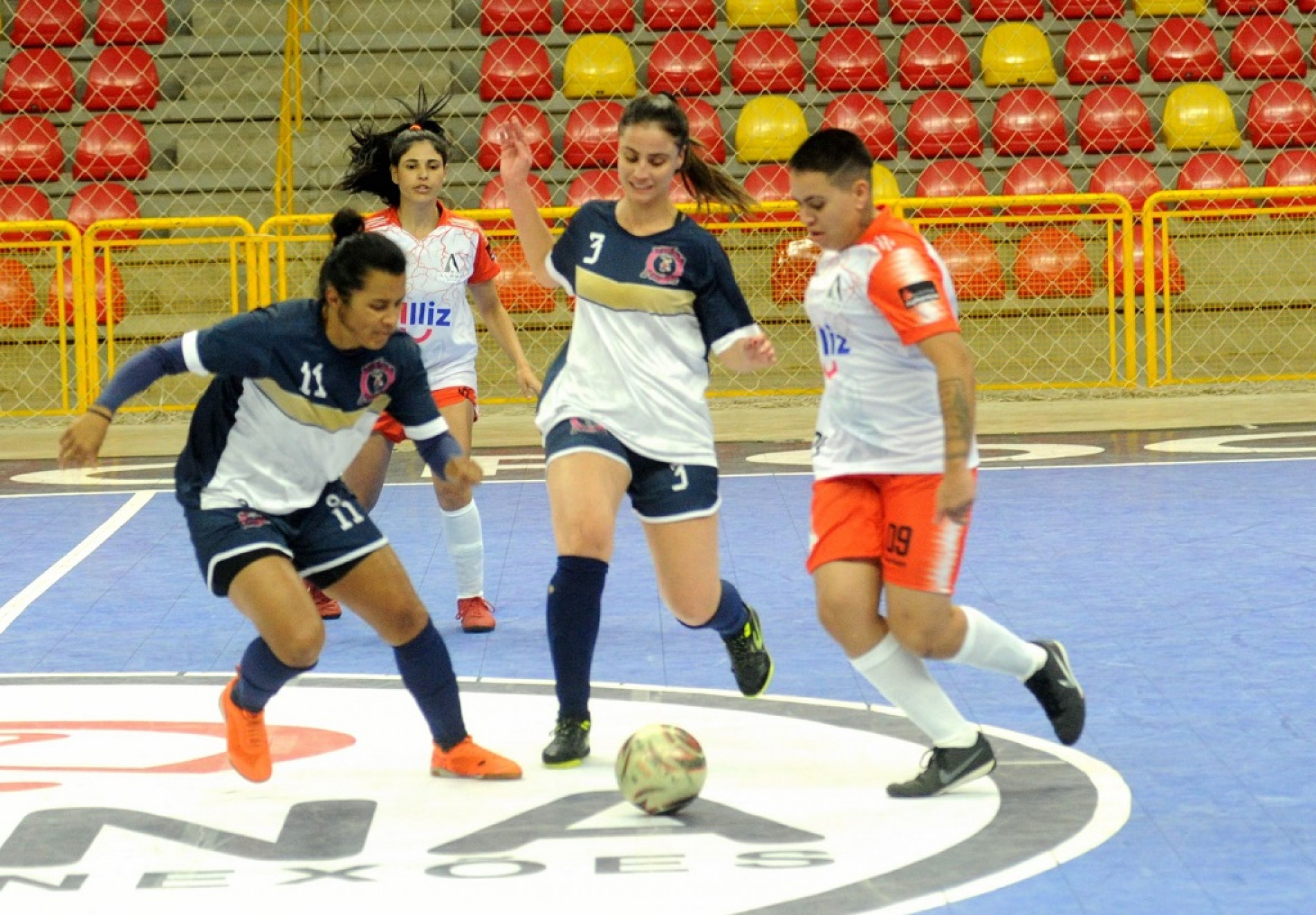 As meninas do Utopia, de Iperó, vão à quadra amanhã