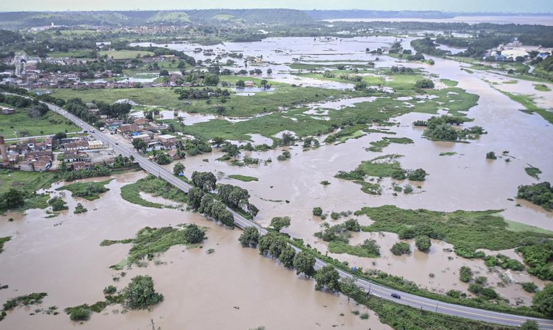 Alagoas está com 32 municípios em situação de emergência devido aos estragos causados pelas chuvas.