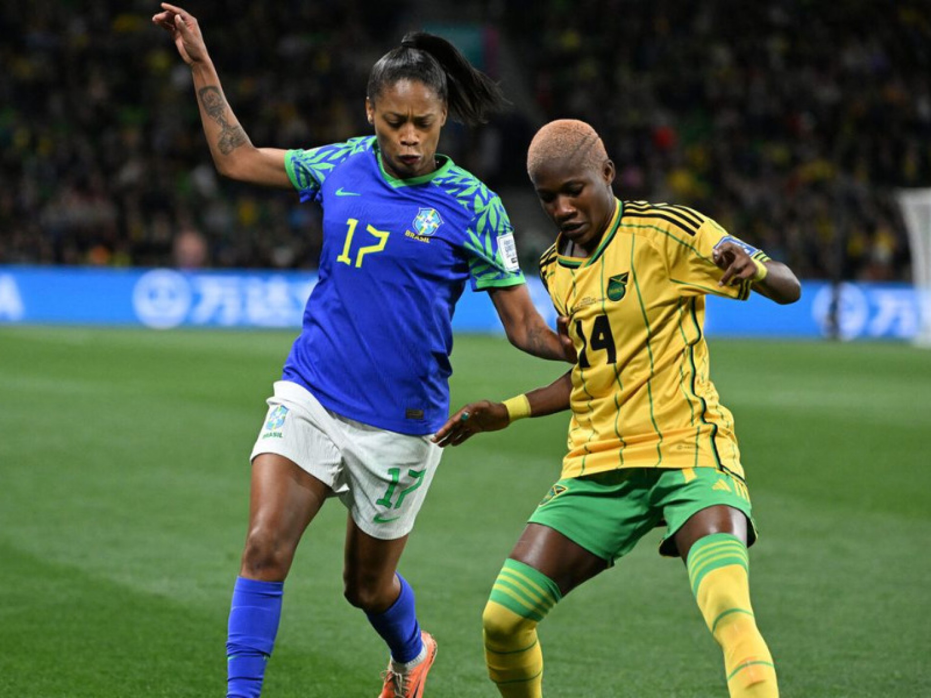 Brasil empata com Jamaica e está eliminado da Copa do Mundo