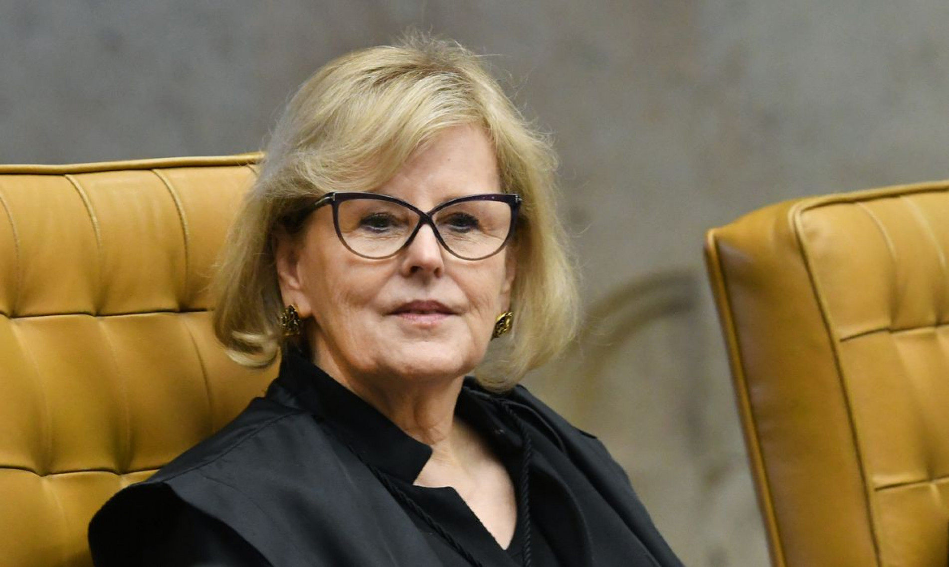 Rosa Weber pediu mais tempo para análise