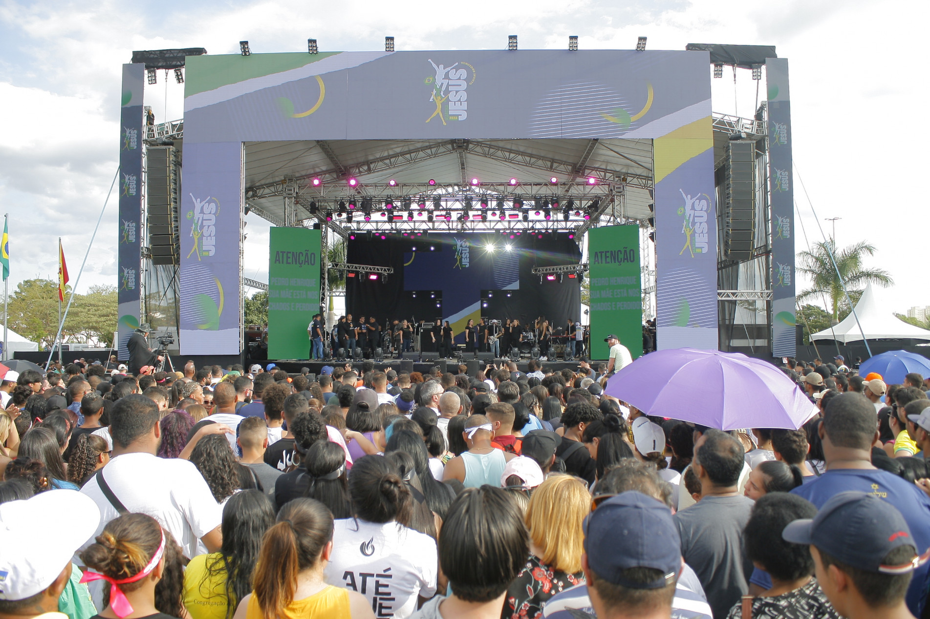 Palco para shows foi montado no Parque das Águas