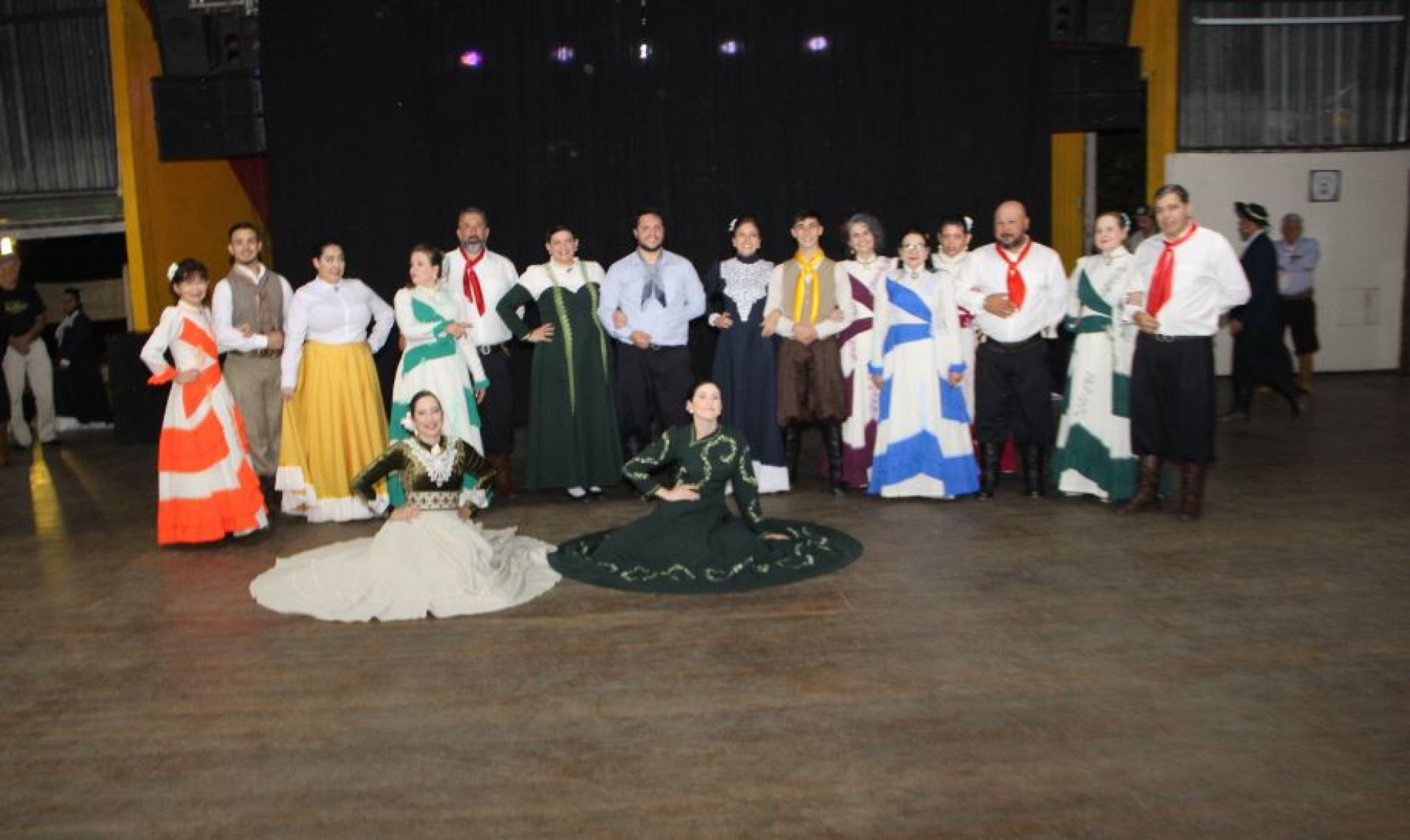 CTG de Sorocaba apresenta danças e roupas típicas do Rio Grande do Sul 