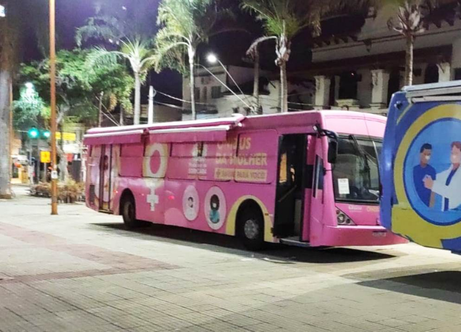 GCM detém homem em flagrante por invadir e vandalizar Ônibus da Mulher