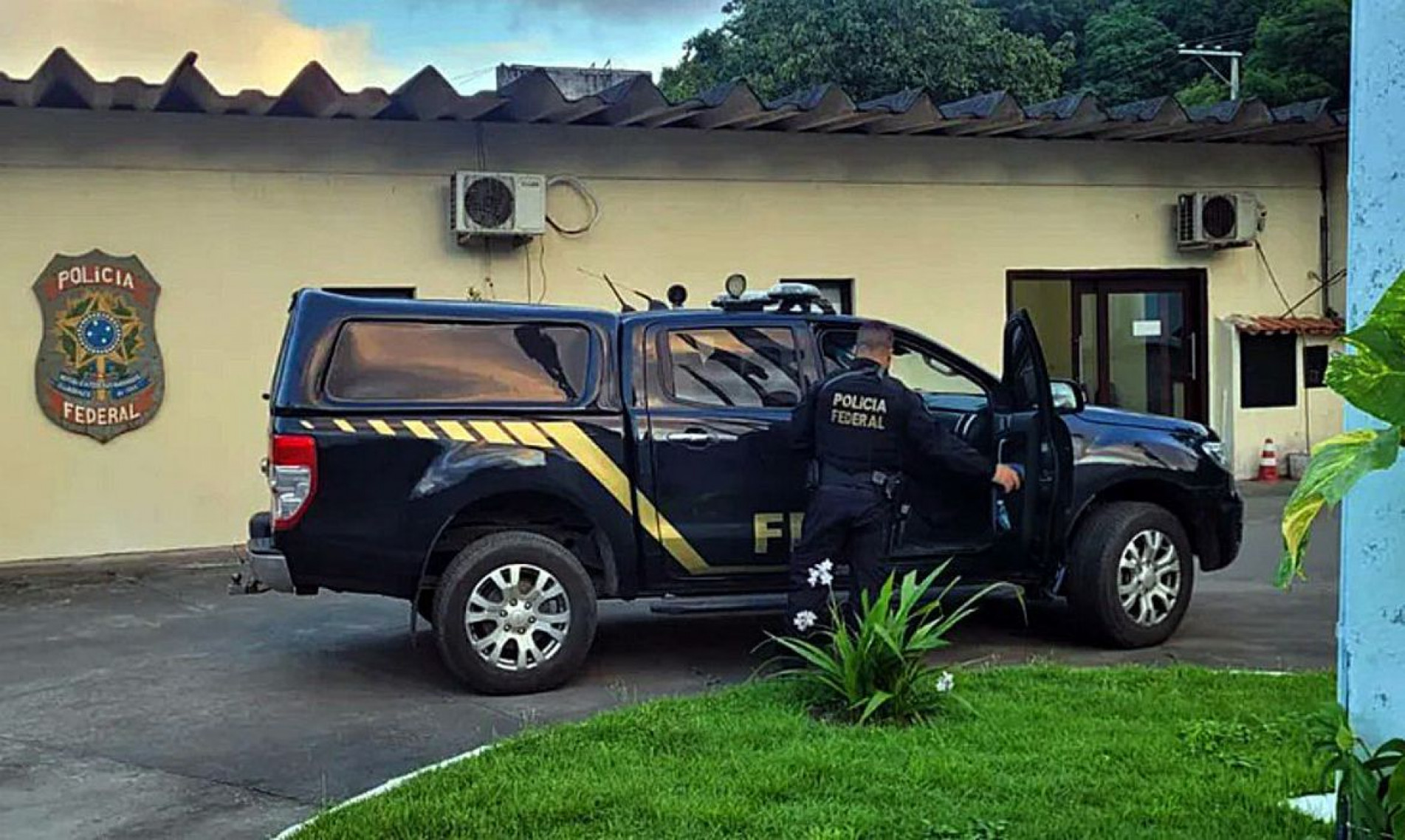 A Polícia Federal deflagrou a Operação Protetores da Infância, em cidades da Bahia