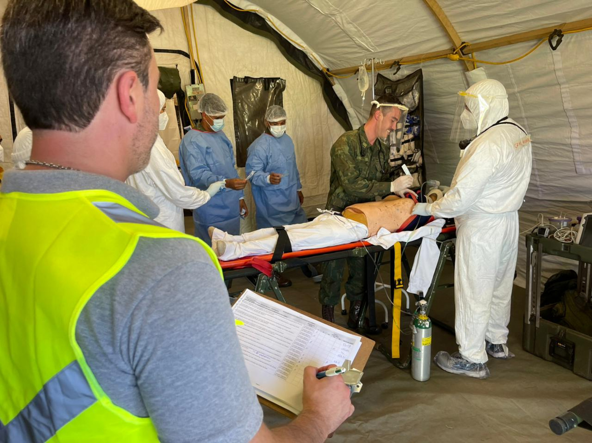 Atividades foram coordenadas pelo Centro Tecnológico da Marinha em São Paulo e pelo Centro de Defesa Nuclear, Biológica, Química e Radiológica da Marinha do Brasil