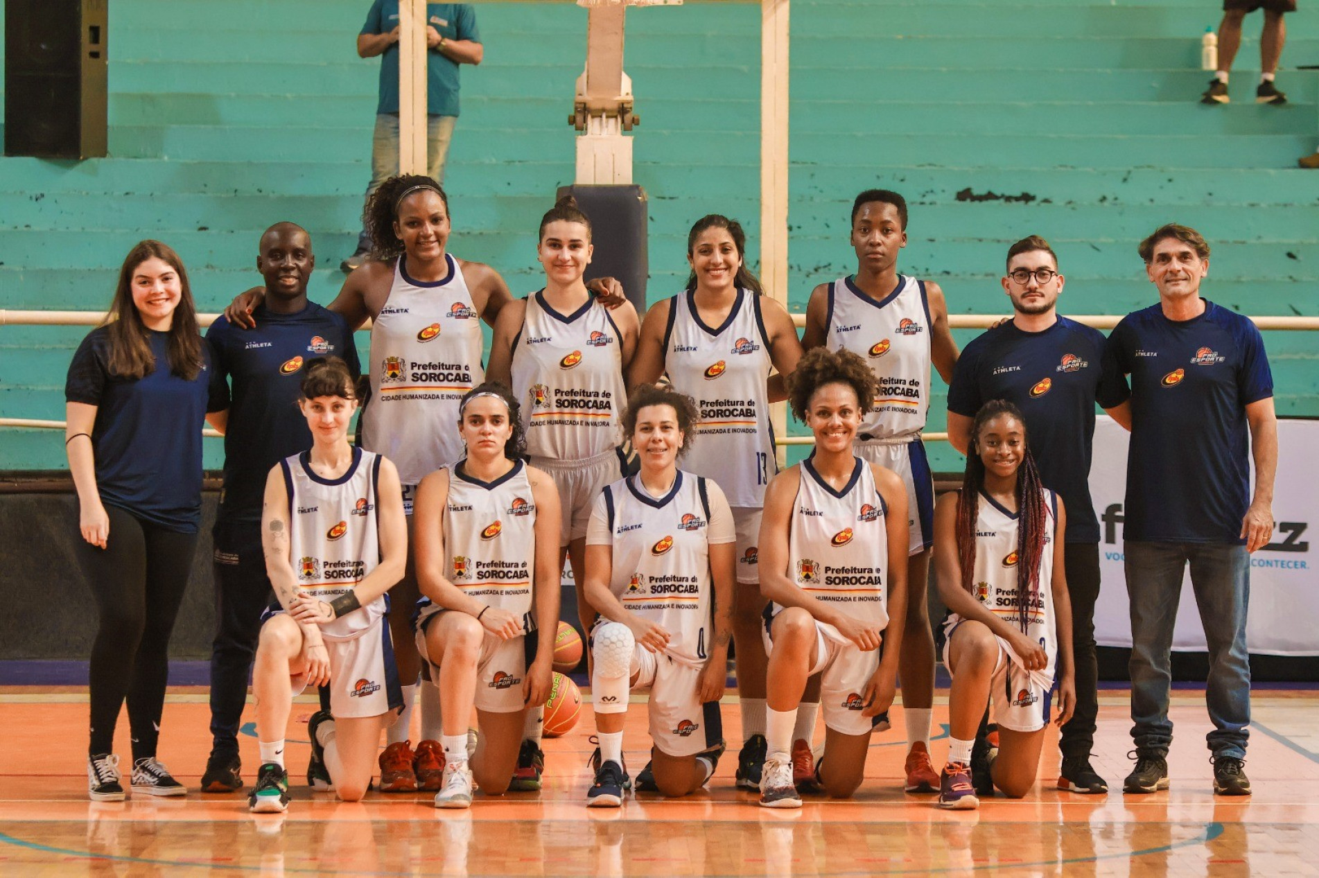 Meninas fazem o primeiro jogo às 9h15, contra Lençóis Paulista