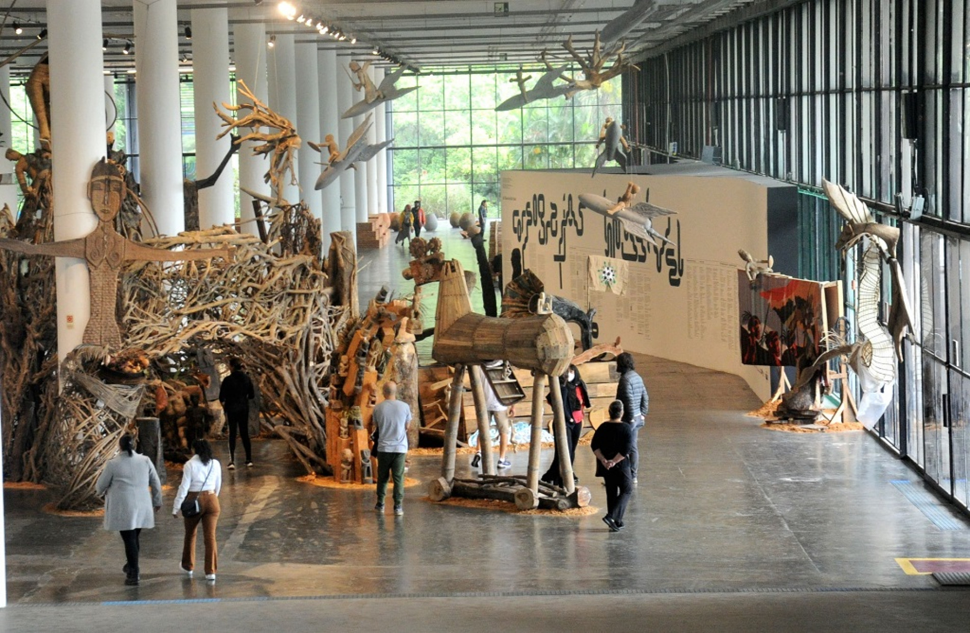 A 35ª edição da Bienal acontece no Pavilhão Ciccillo Matarazzo, no Parque Ibirapuera e segue em cartaz até dezembro