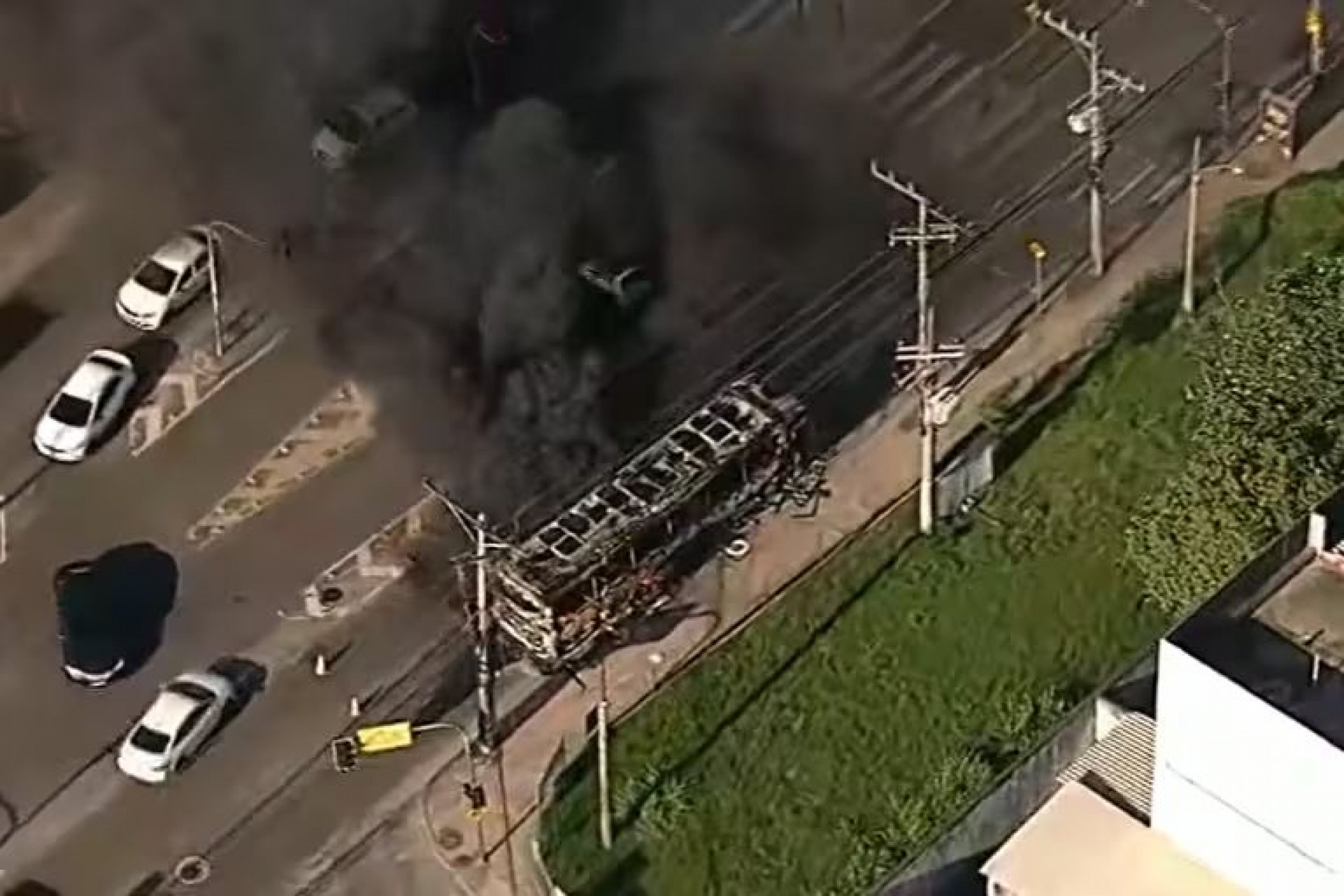 Este é o maior ataque a ônibus da história do município