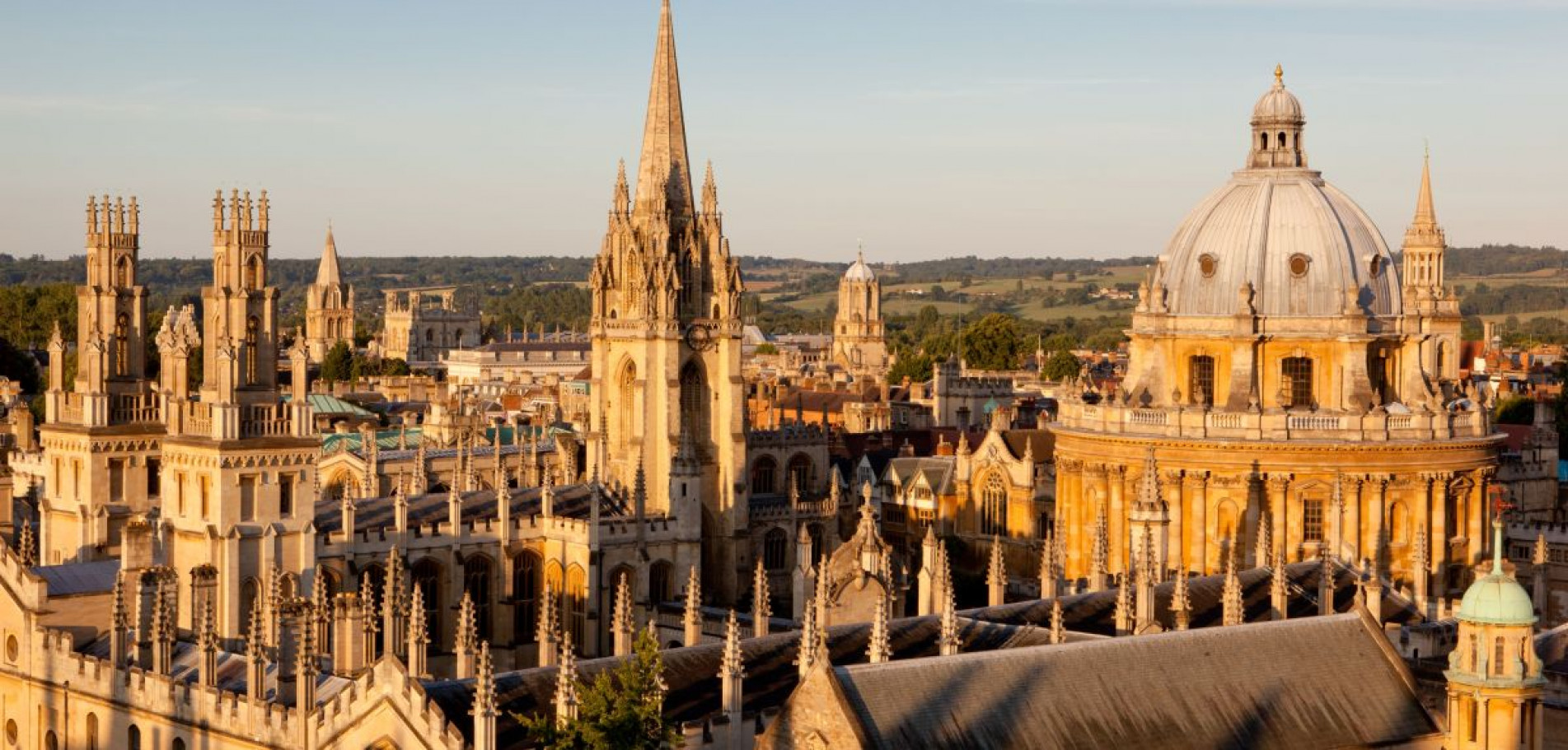 Estudantes brasileiros que desejam estudar na Universidade de Oxford Unido agora podem fazer parte do processo seletivo no Brasil 