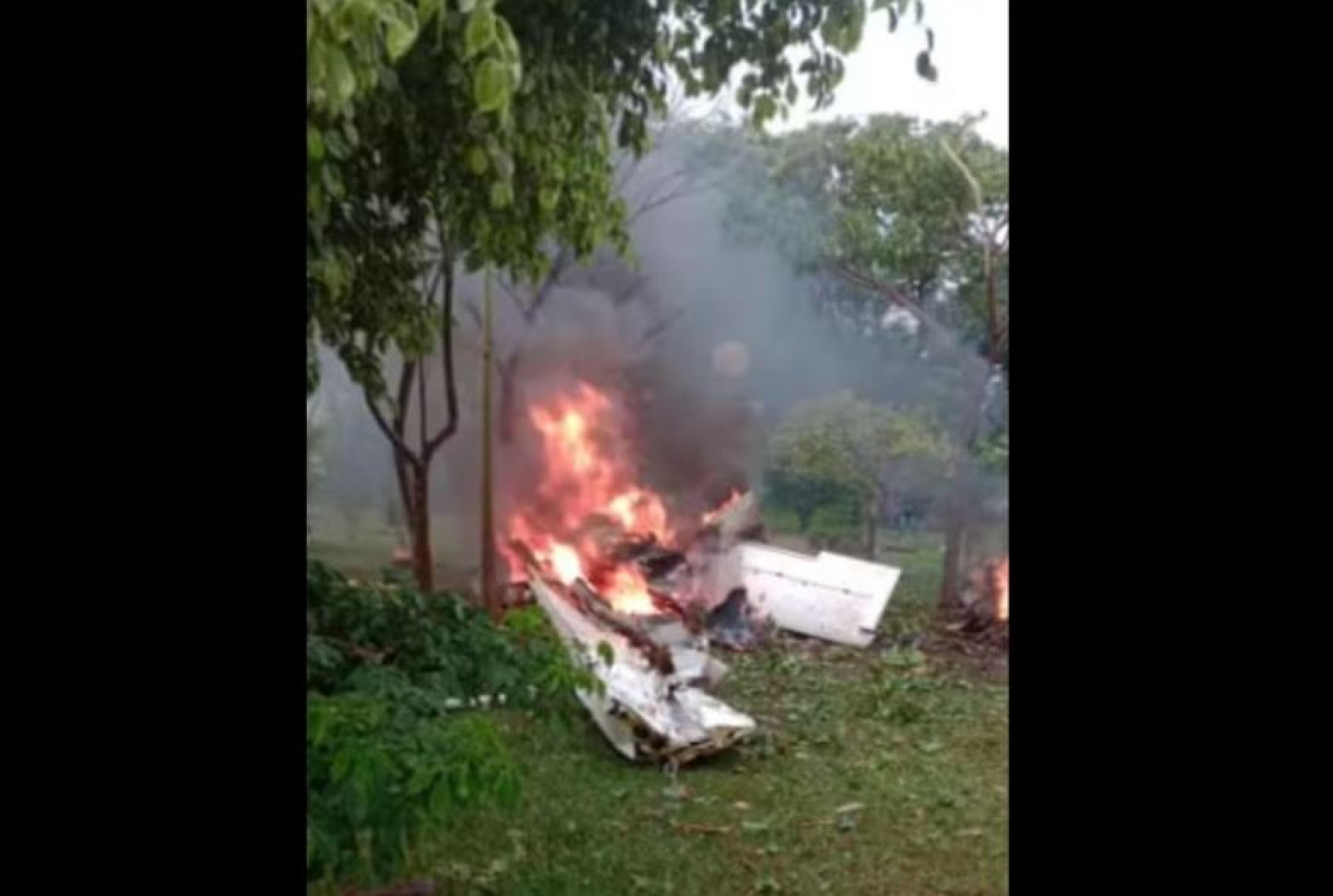 Avião caiu em Jaboticabal (SP)