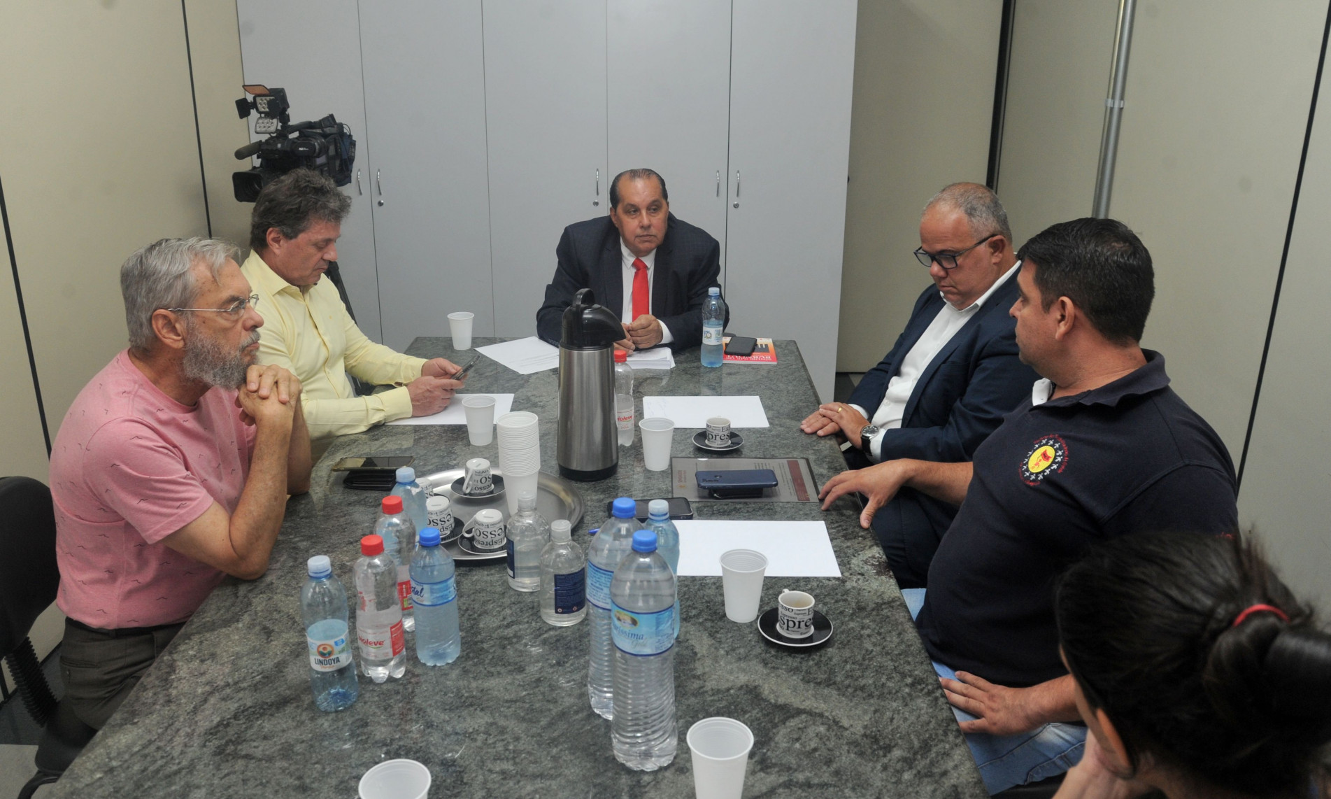 Participaram do encontro representantes do Ministério do Trabalho, Santa Casa, Sinsaúde e Sindicato dos Médicos