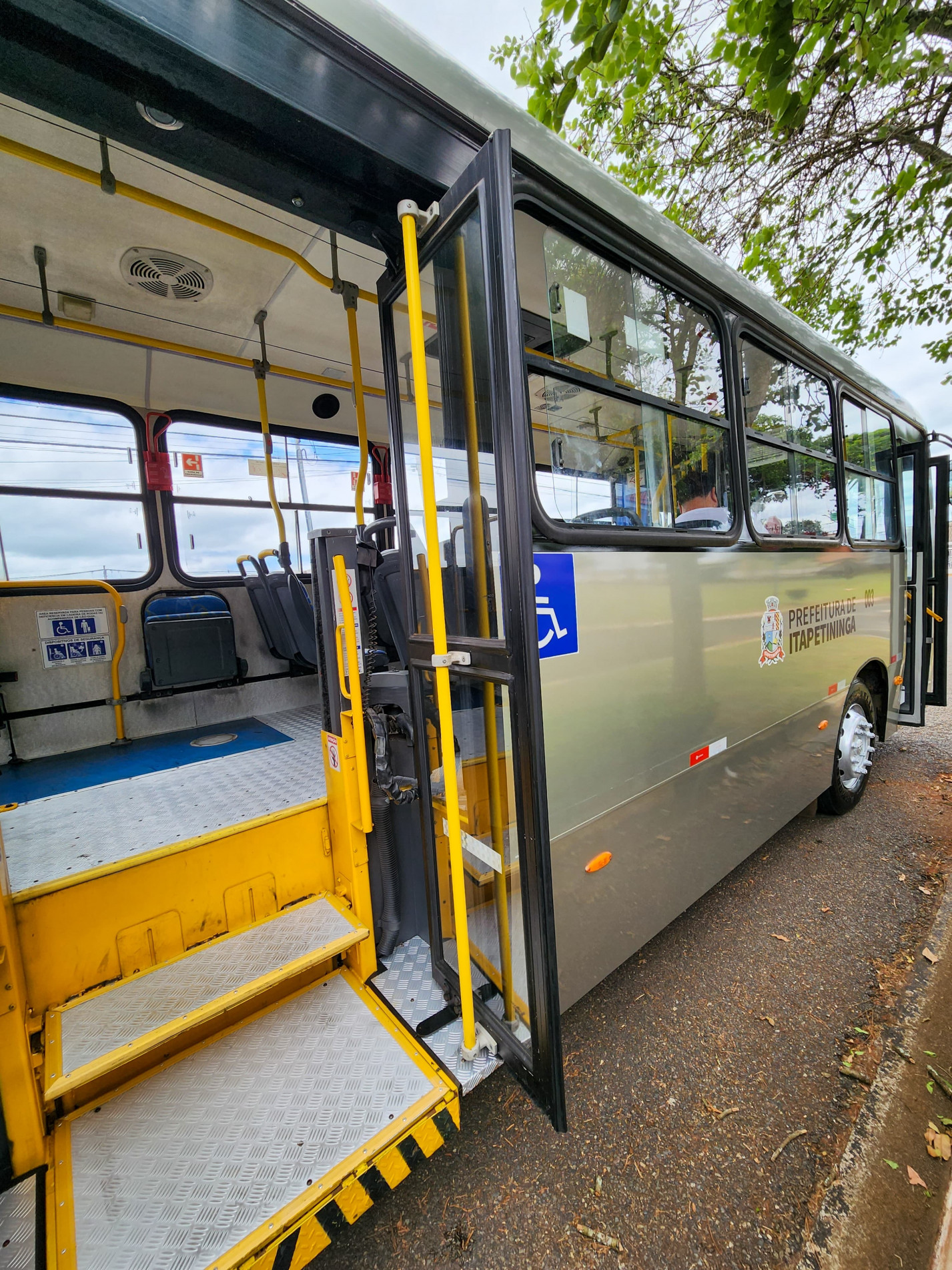 A partir de hoje, os ônibus são de graça na cidade