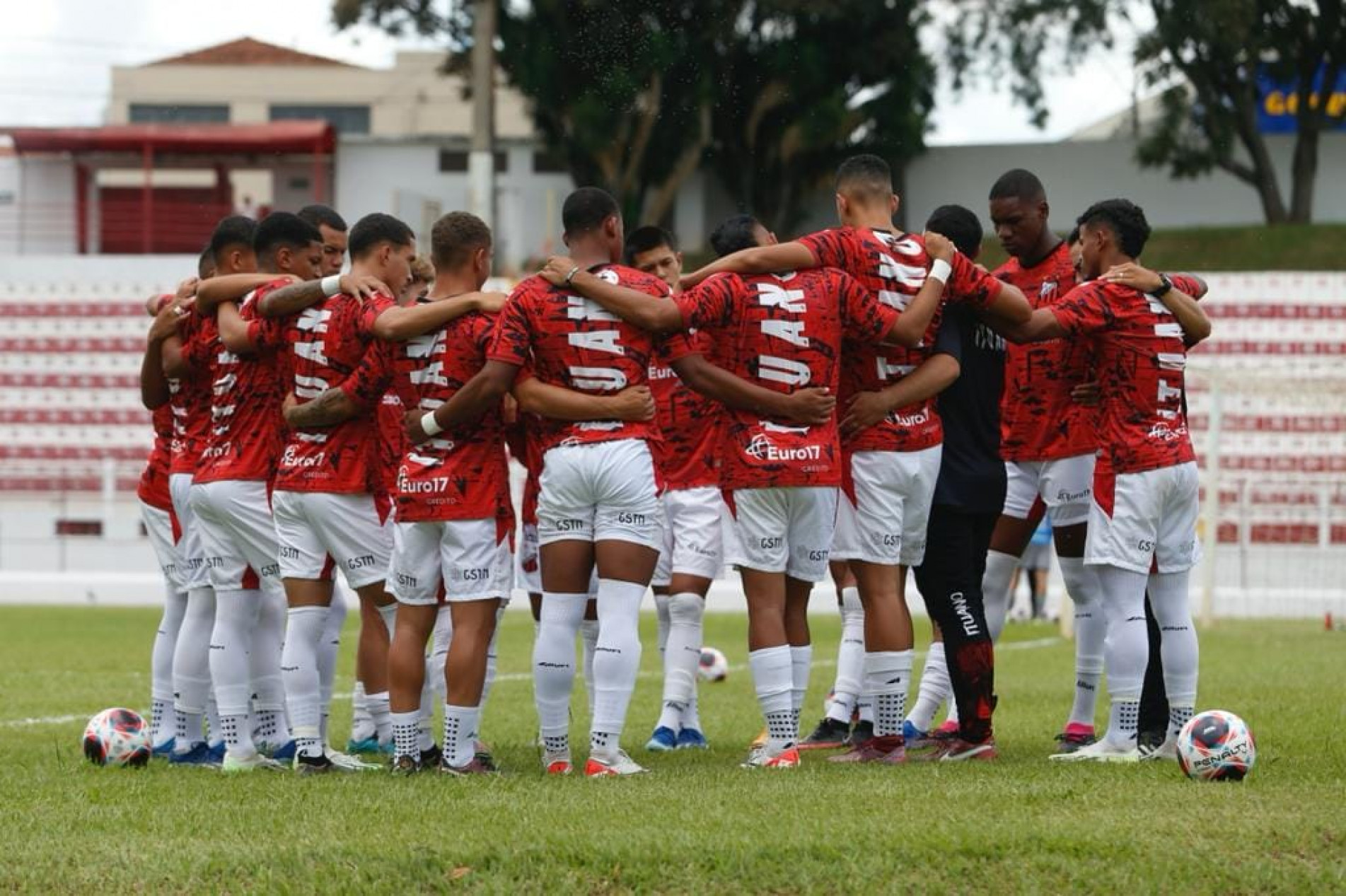 Galinho enfrenta o Criciúma, em Itapira, às 15h15
