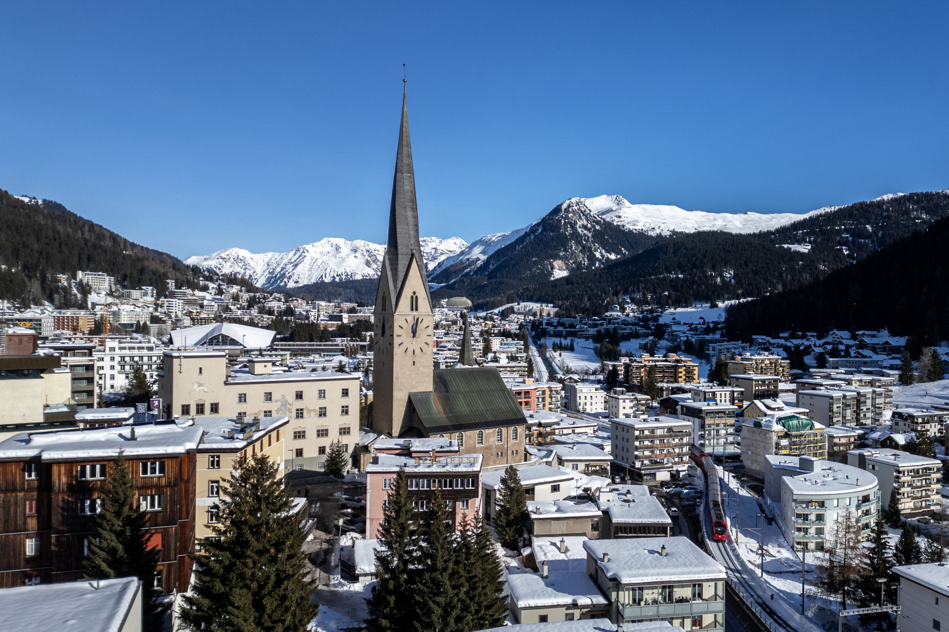 A pequena cidade de Davos, na Suíça, volta a receber o Fórum Econômico Mundial 