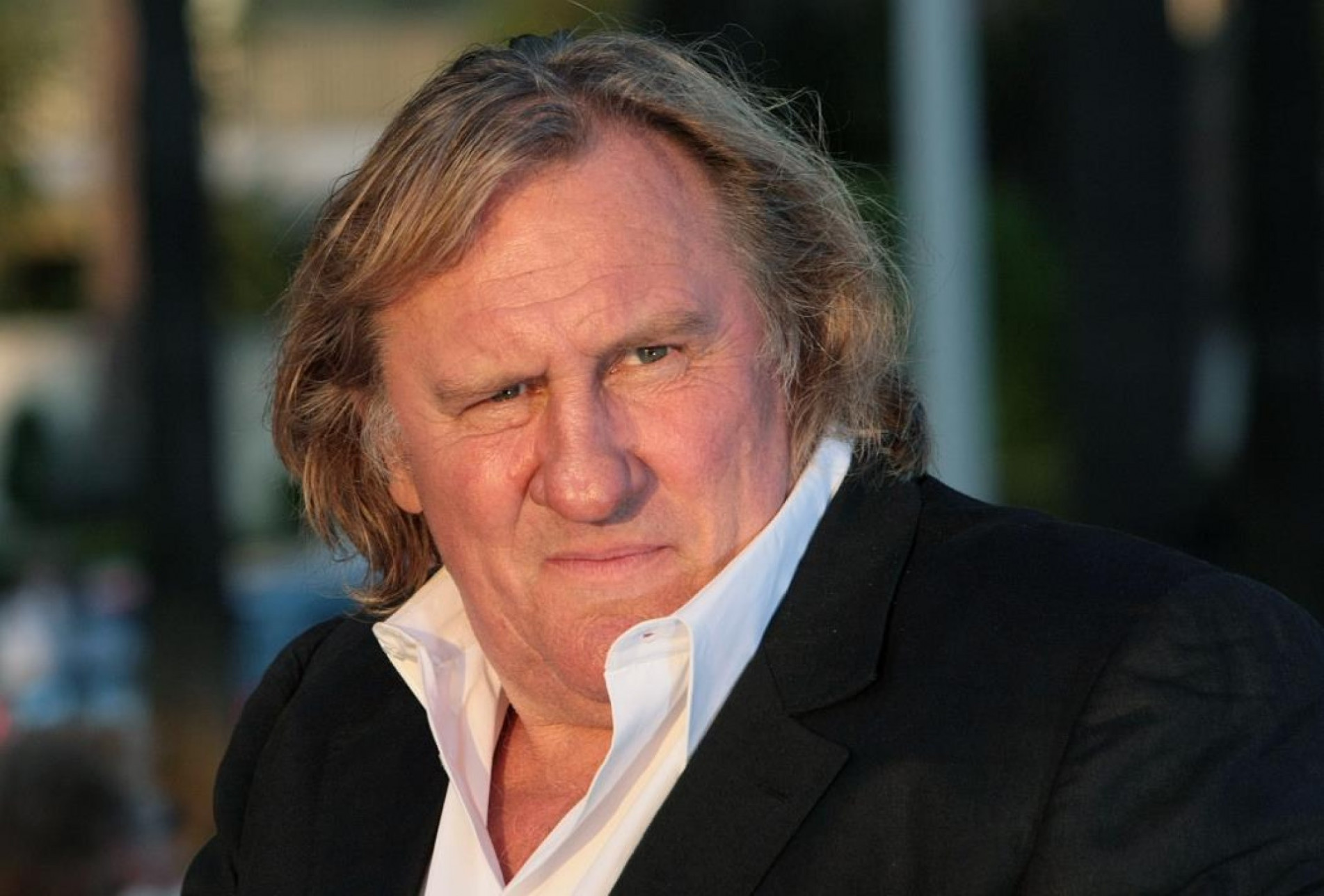 Acusação a Depardieu dividiu o mundo cultural francês